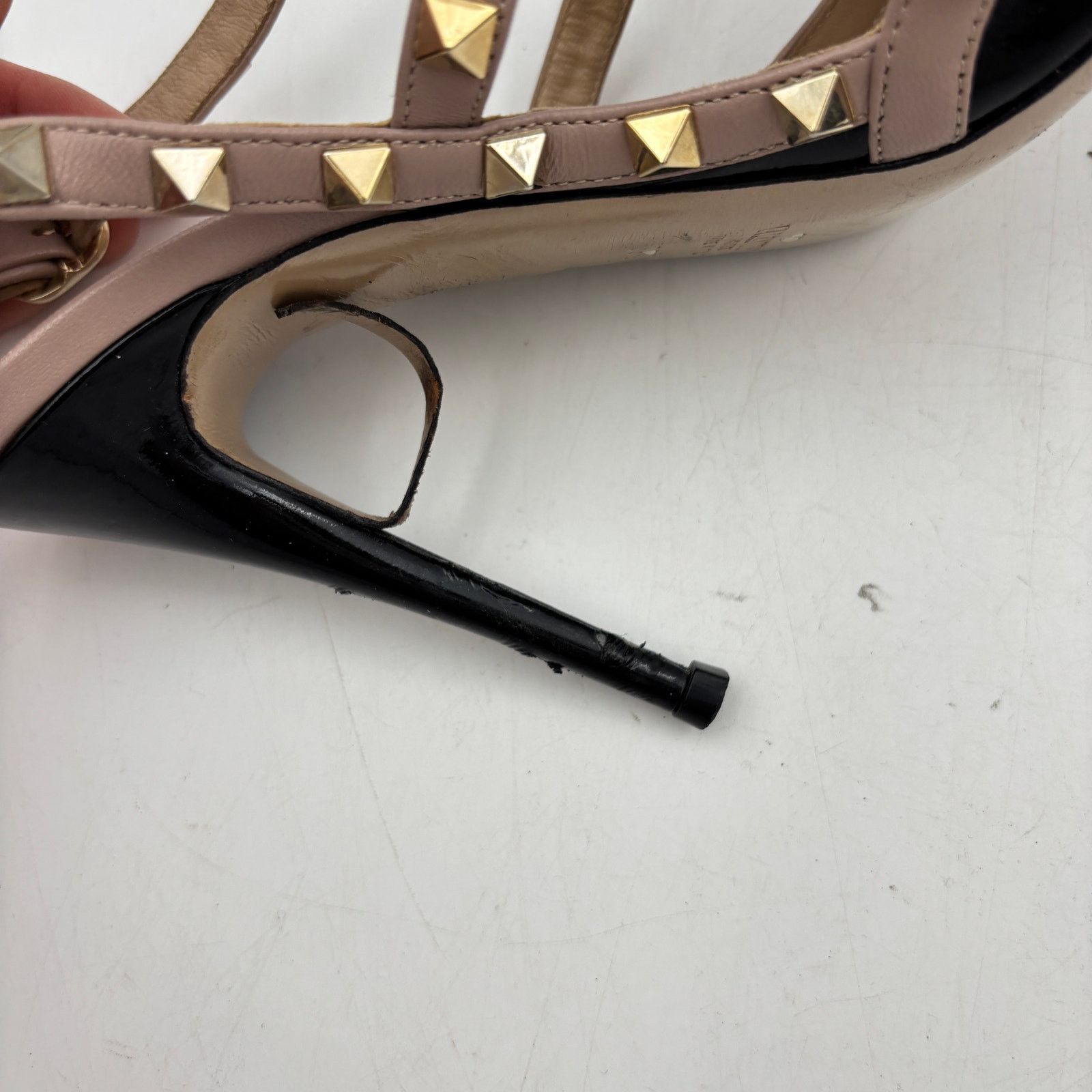 Giovanni Valentino Valentino Garavani Rockstud Ankle Strap Heels Women's 39.5 Size US 9.5 / IT 39.5 - 12 Thumbnail