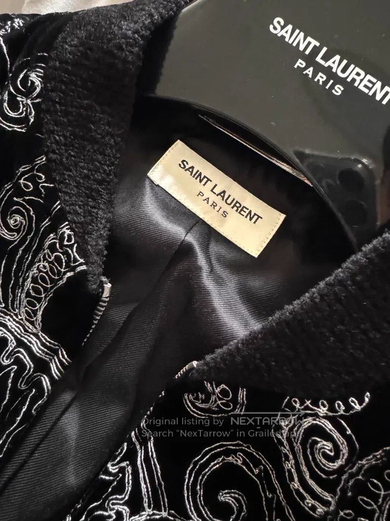 Saint Laurent Paris Saint Laurent Paris Baroque Silver Thread Embroidered Tote Size US S / EU 44-46 / 1 - 2 Thumbnail