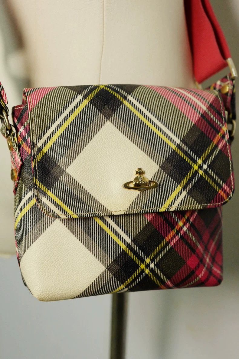 Vivienne Westwood Vivienne Westwood size os Mid-century classic plaid shoulde Size ONE SIZE - 1 Thumbnail