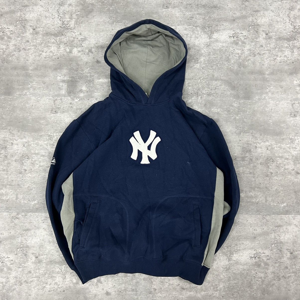 New York Yankees vintage New York Yankees hoodie size xl Size US XL / EU 56 / 4 - 1 Thumbnail