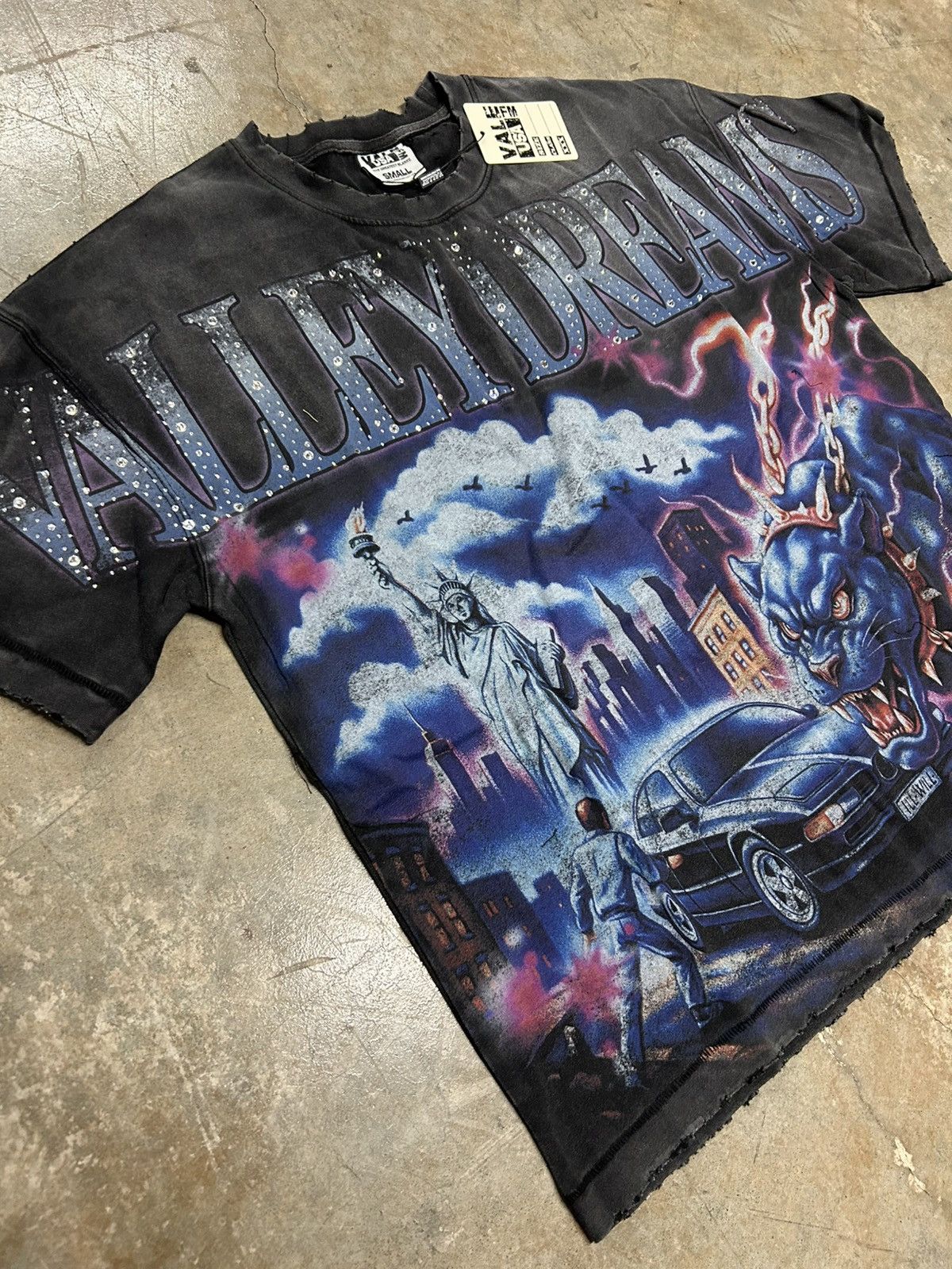 Vale Vale Lives Valley Forever Black Monster Big Bling Tee Medium Size US M / EU 48-50 / 2 - 2 Thumbnail