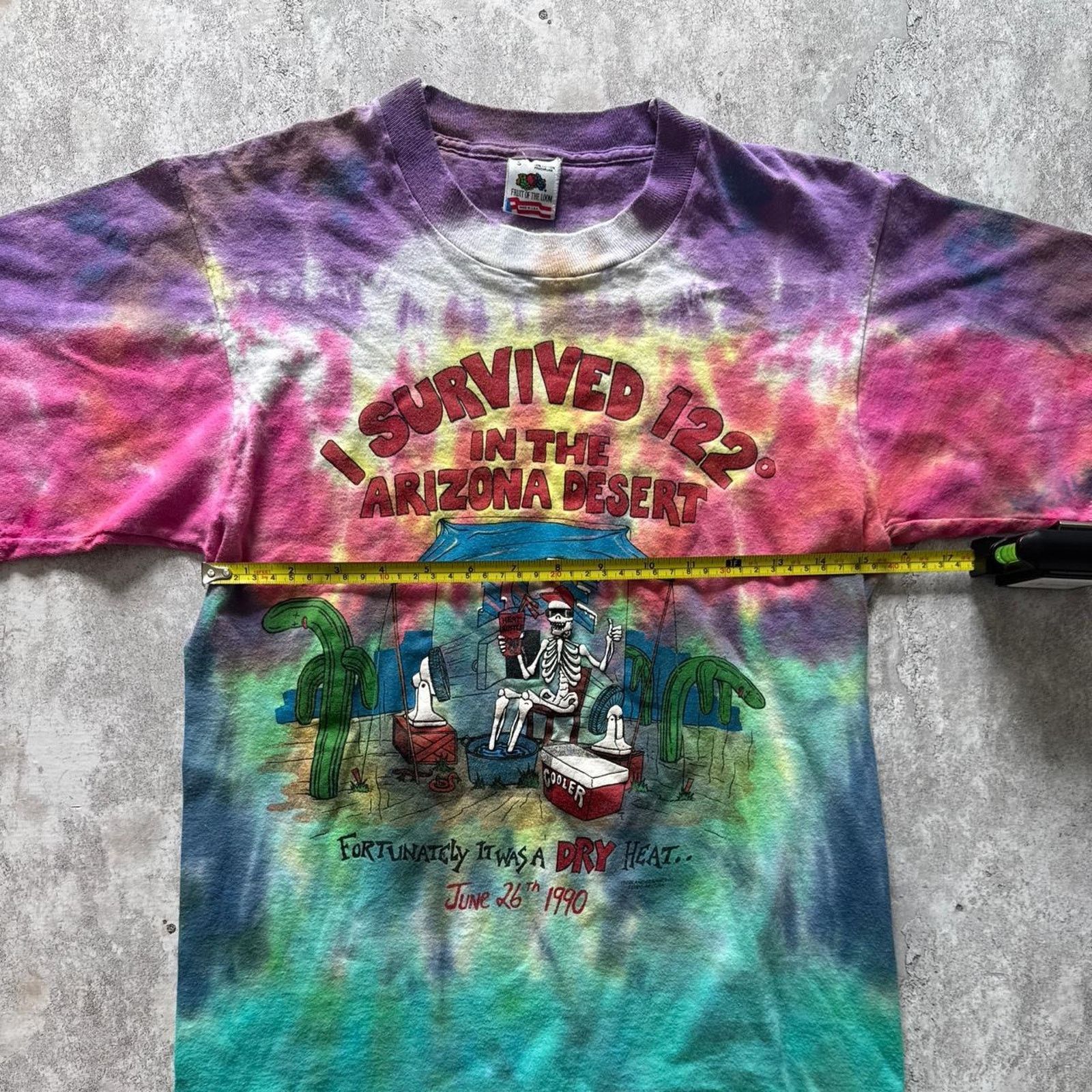 Fruit Of The Loom Vintage 90's Survived the Arizona Desert T-Shirt –Size Small Size US S / EU 44-46 / 1 - 6 Thumbnail