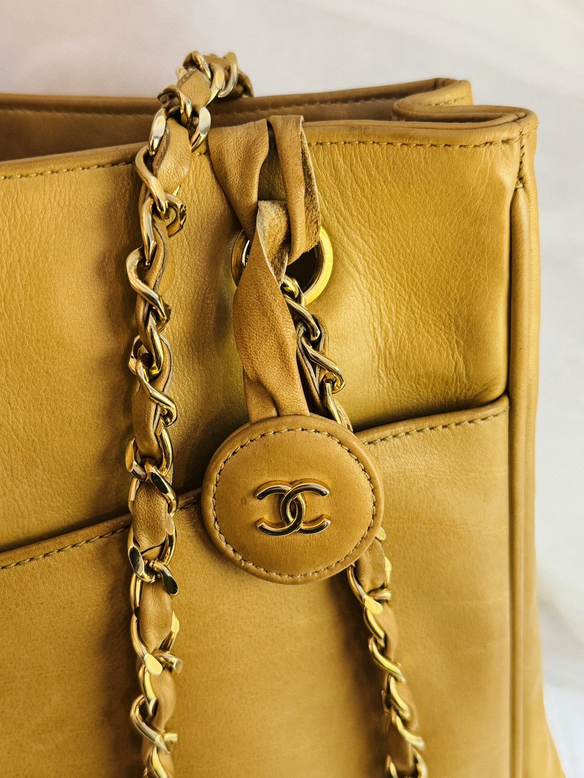 Chanel Chanel quilted tote shopping Matelassé Chain Shoulder Bag Size ONE SIZE - 10 Thumbnail