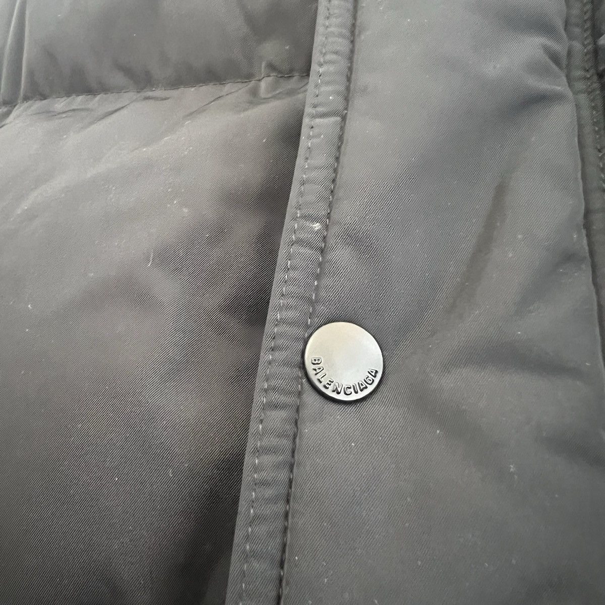 Balenciaga BALENCIAGA 2024AW Reversible Logo Padded Down Jacket Size US M / EU 48-50 / 2 - 14 Thumbnail