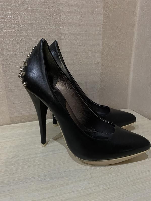 Alexander McQueen Leather shoes studs Alexander McQueen Size US 7 / IT 37 - 3 Thumbnail