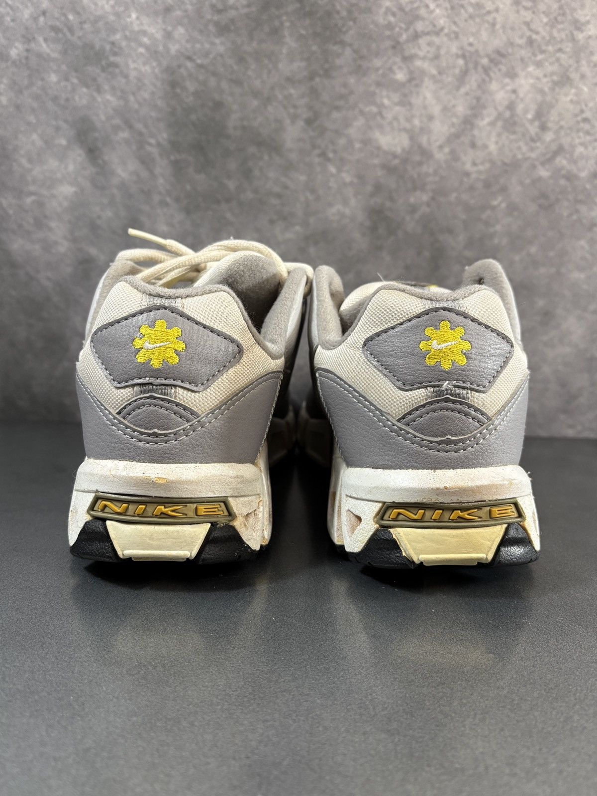 Nike 2001 Nike Runamok String 2000s Vintage Airmax Polaroid Moc 9 Size US 9 / IT 39 - 9 Thumbnail