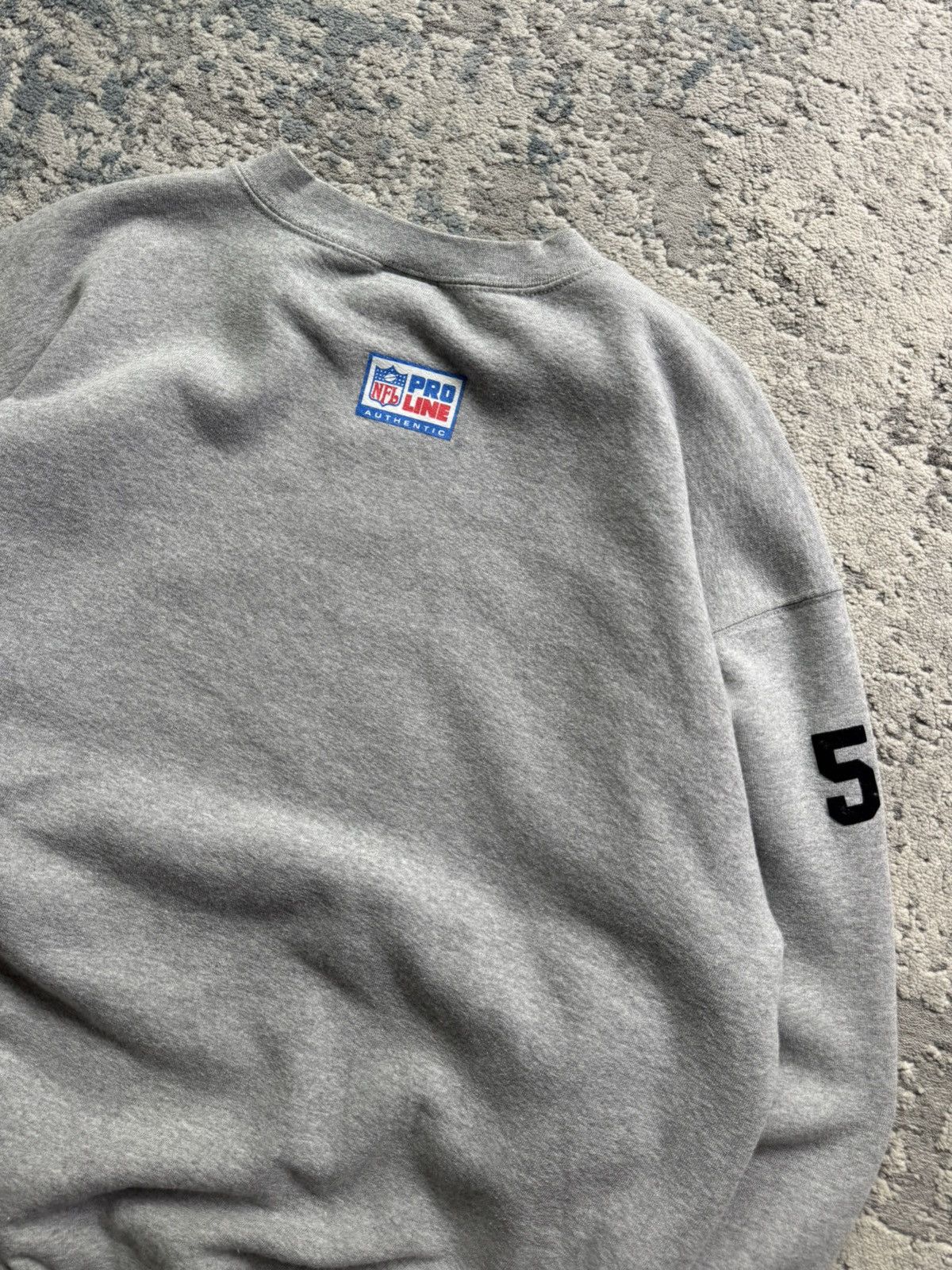 Nike Nike Raiders Vintage 90s Football sweatshirt y2k size M USA Size US M / EU 48-50 / 2 - 9 Thumbnail