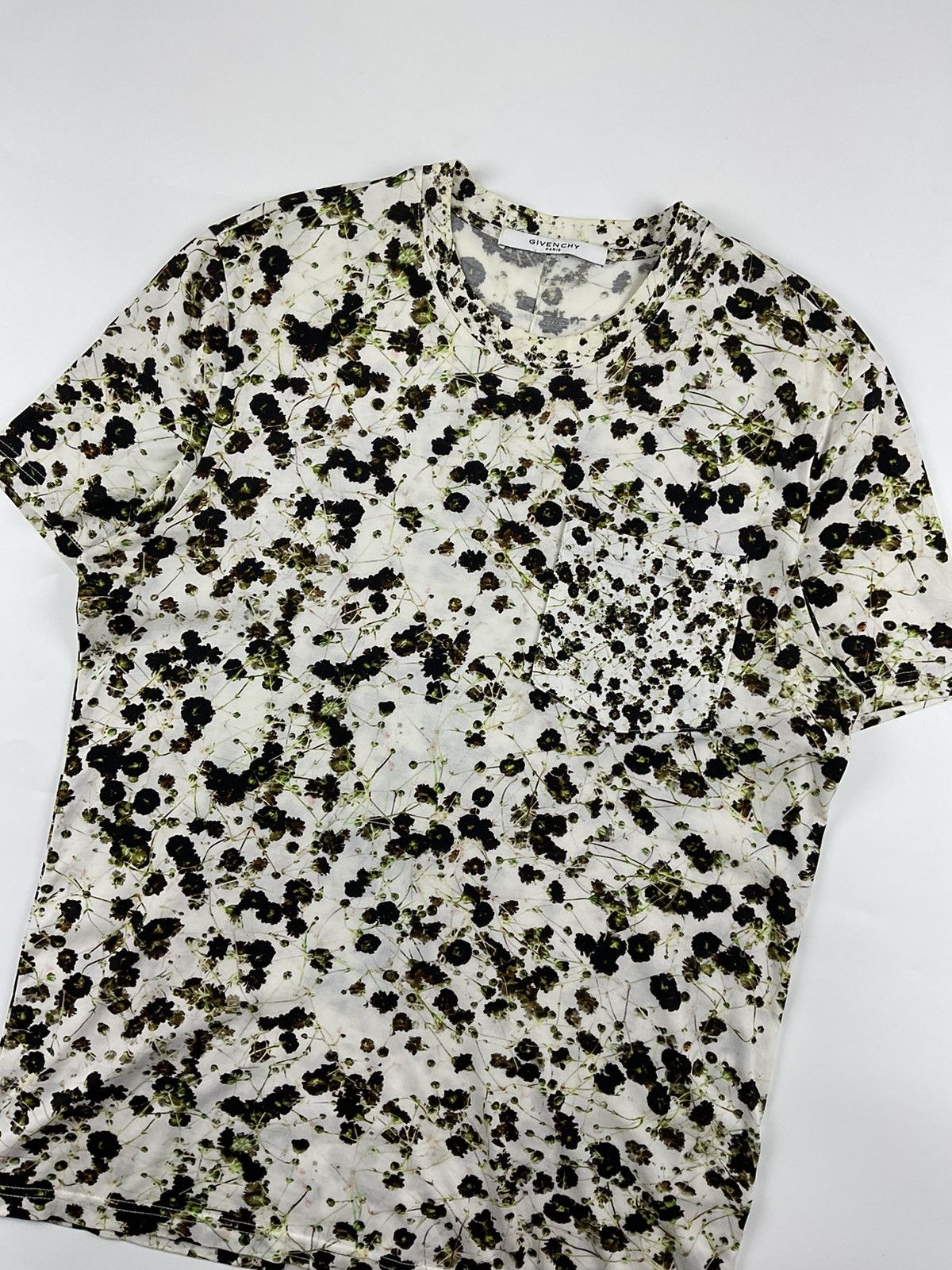 Givenchy Givenchy S/S'15 Floral Tee Size US M / EU 48-50 / 2 - 3 Thumbnail
