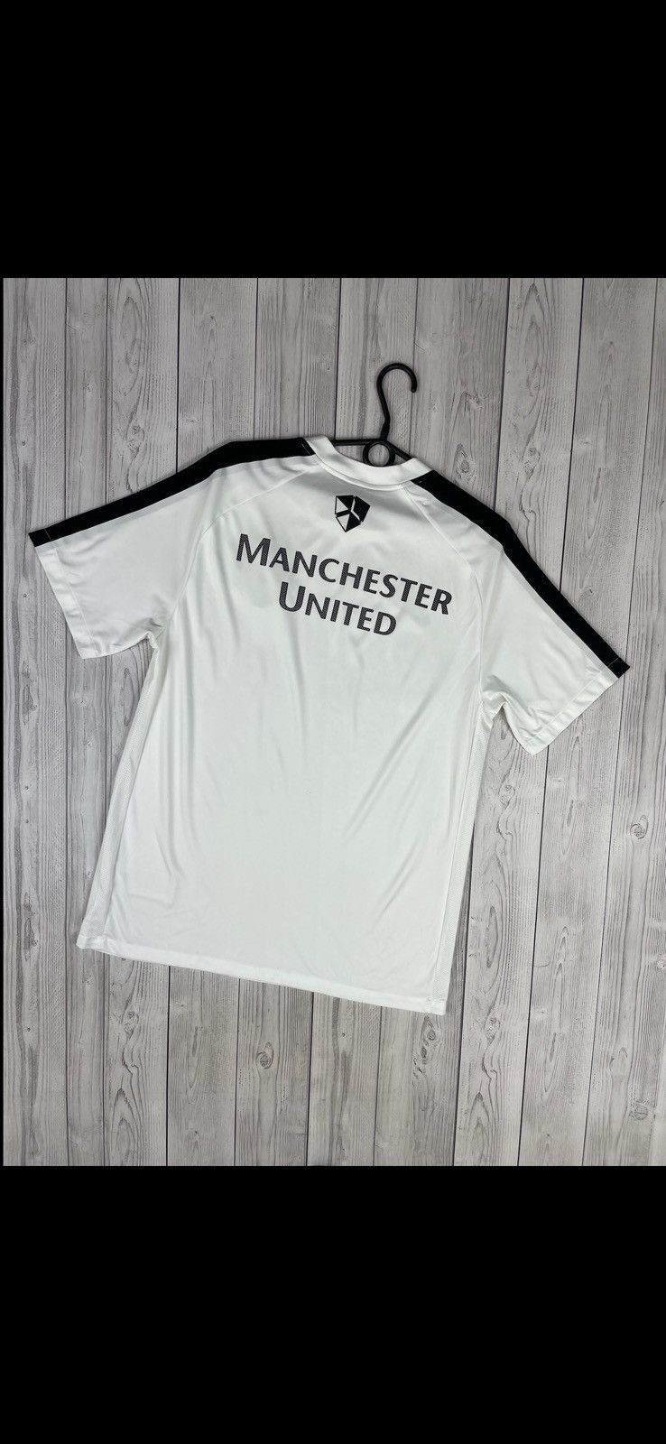 Nike Vintage nike Manchester United soccer jersey size L white Size US L / EU 52-54 / 3 - 2 Thumbnail