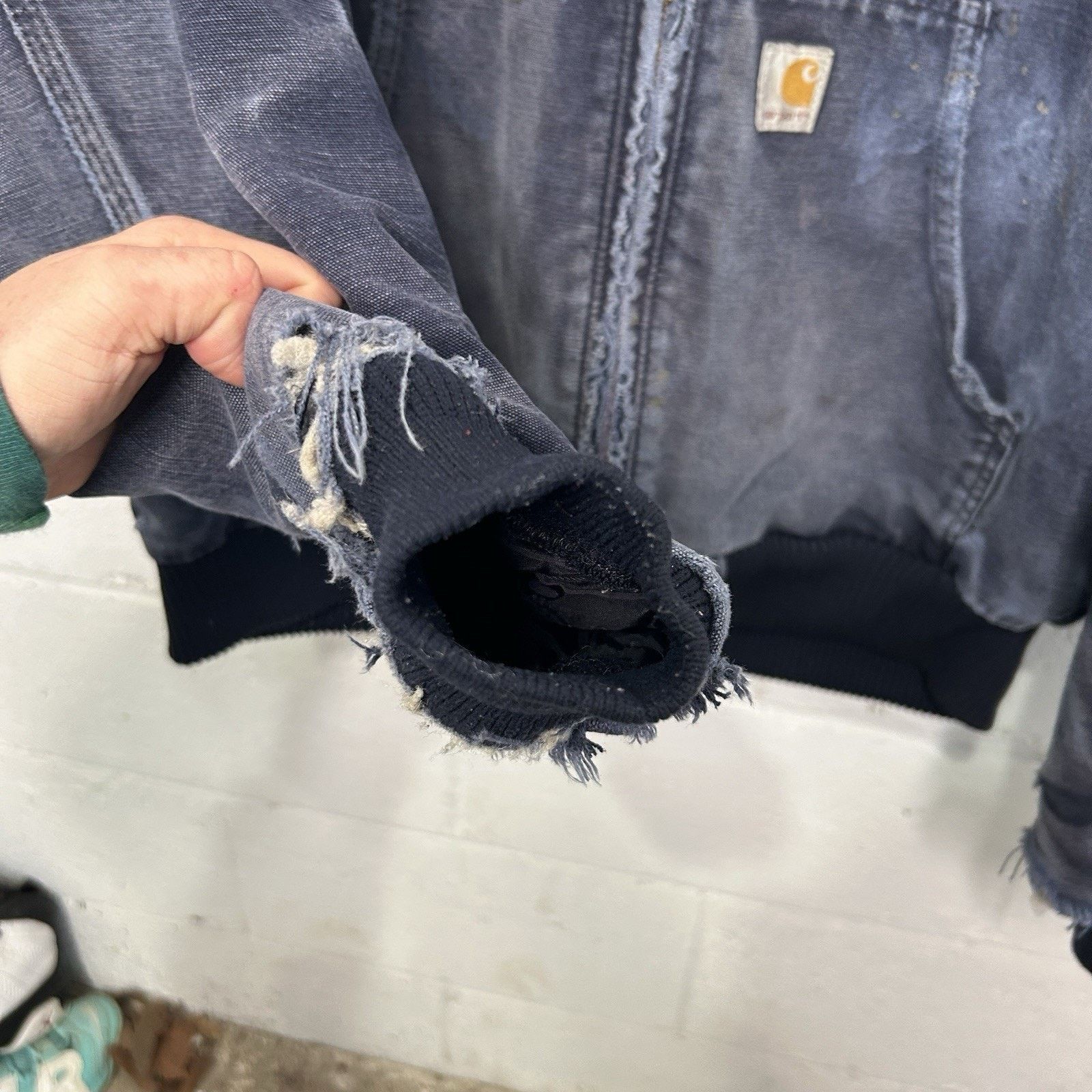 Carhartt Vintage Carhartt Hooded Active Jacket “Dark Navy” J140 DNY Size US XL / EU 56 / 4 - 13 Thumbnail