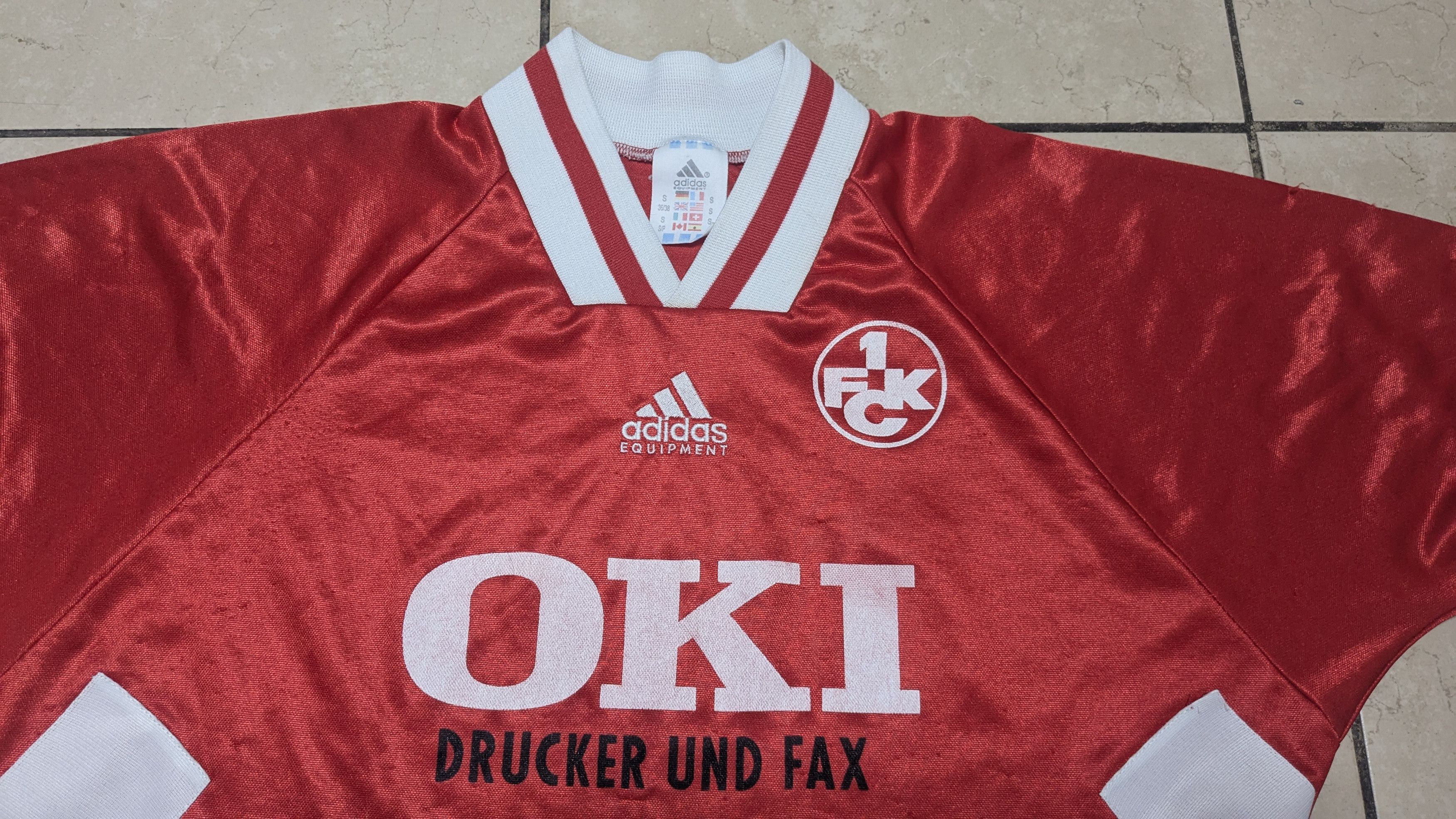 Adidas ADIDAS EQT FC KAISERSLAUTERN 1994/1995 SOCCER JERSEY Size US S / EU 44-46 / 1 - 7 Thumbnail