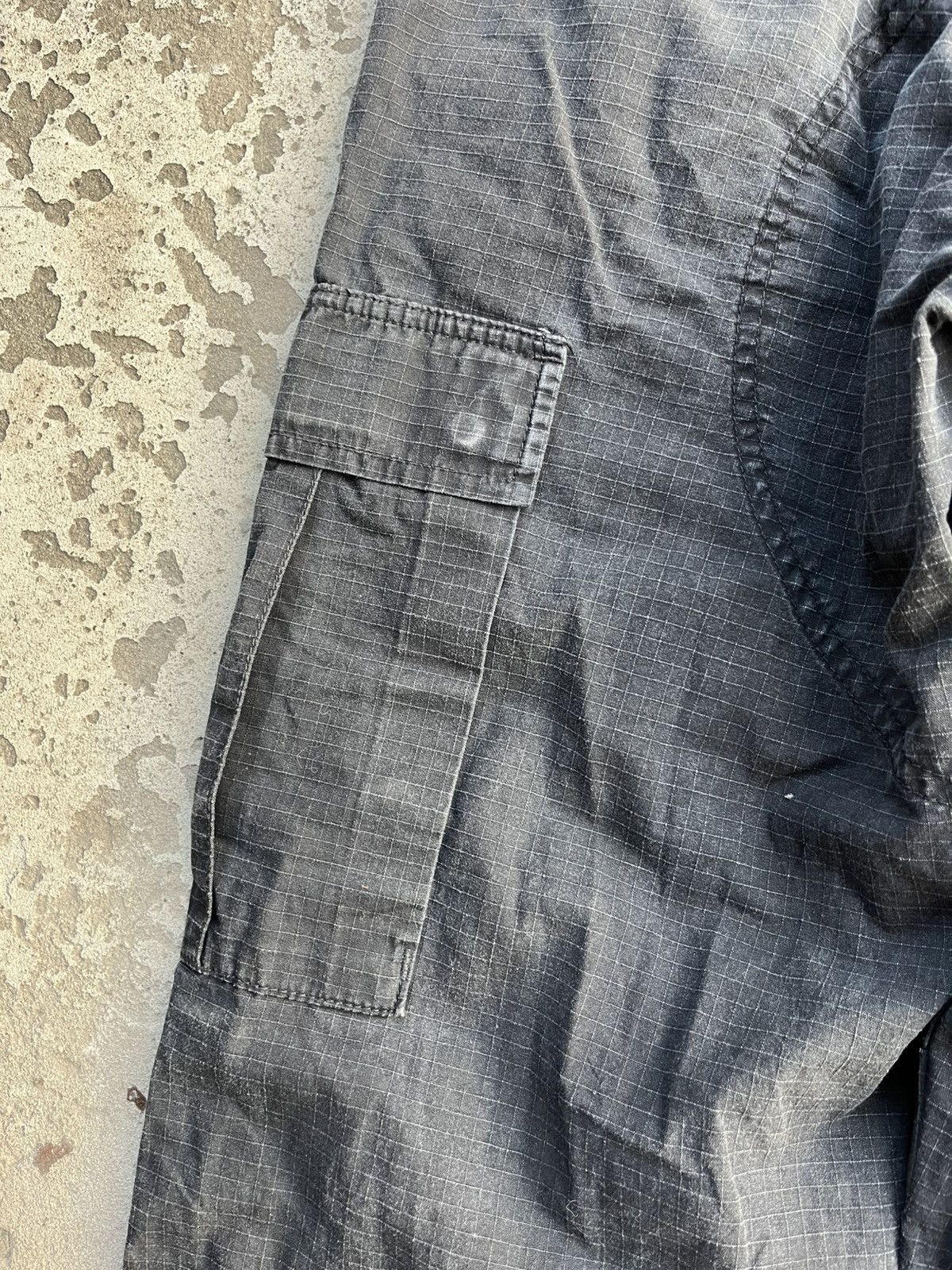 Carhartt × Carhartt Wip × Japanese Brand Vintage Bondage Carhartt Cargo Double Knee Faded Baggy Pants Size US 29 - 7 Thumbnail