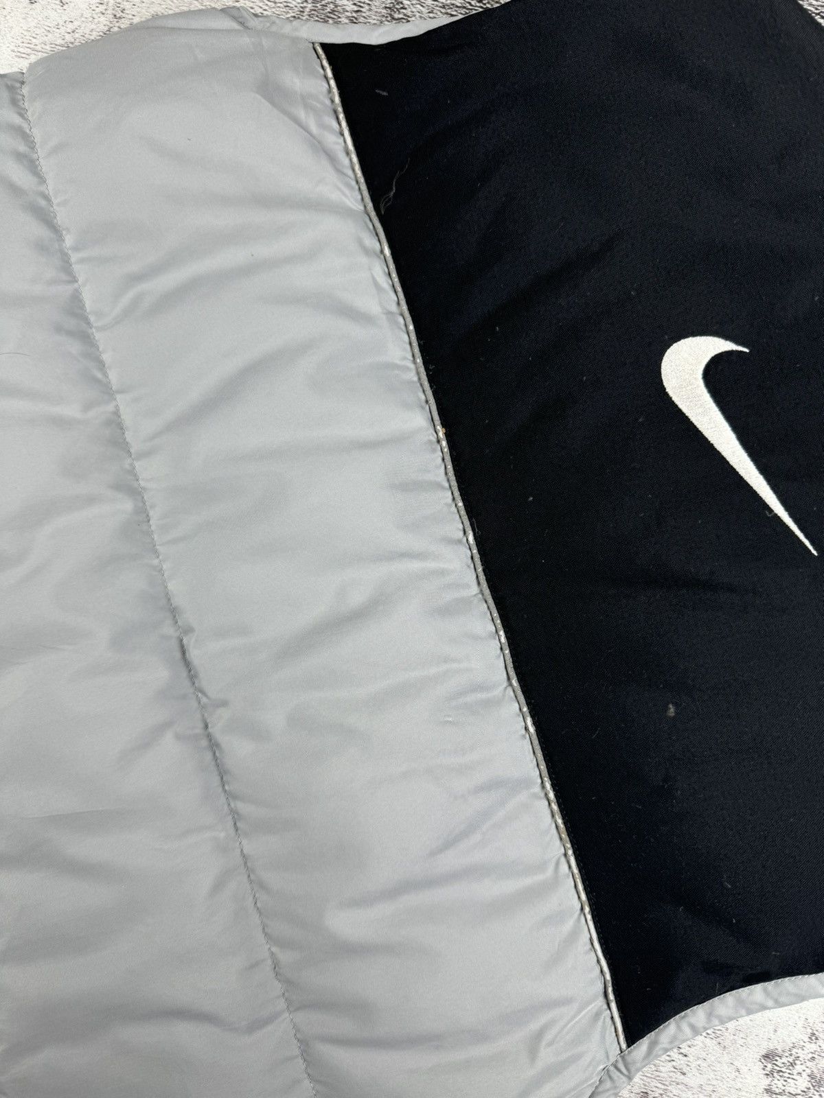 Nike Vintage 90S-OOS Rare Nike Streetwear Grey Swoosh Logo Vest Size US S / EU 44-46 / 1 - 25 Thumbnail
