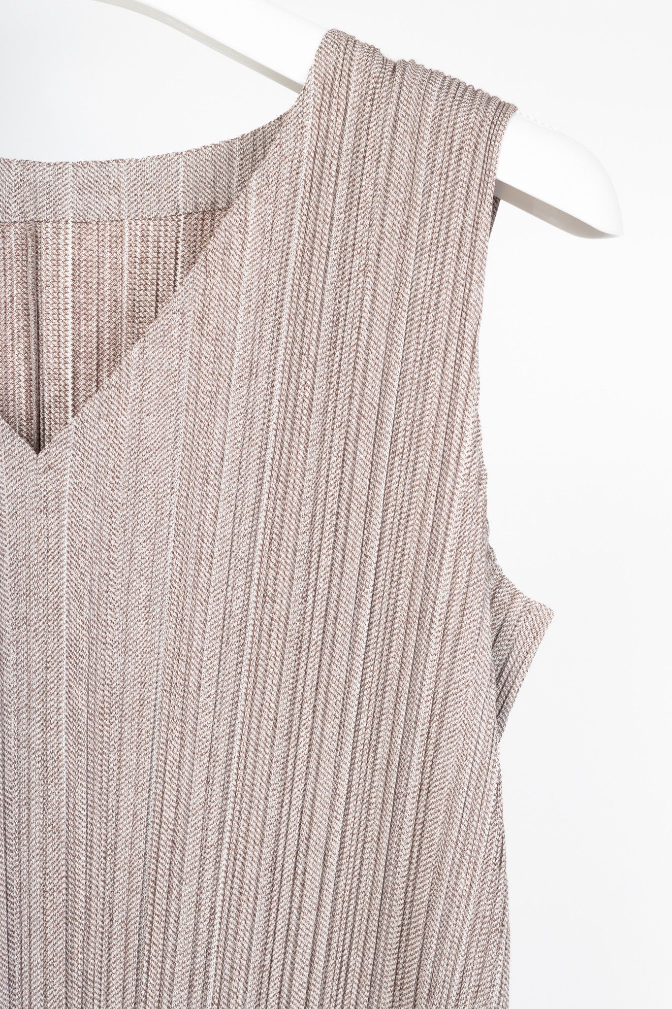 Pleats Please Issey Miyake Pleats Please Issey Miyake Herringbone-Print Midi Dress Size M / US 6-8 / IT 42-44 - 4 Thumbnail