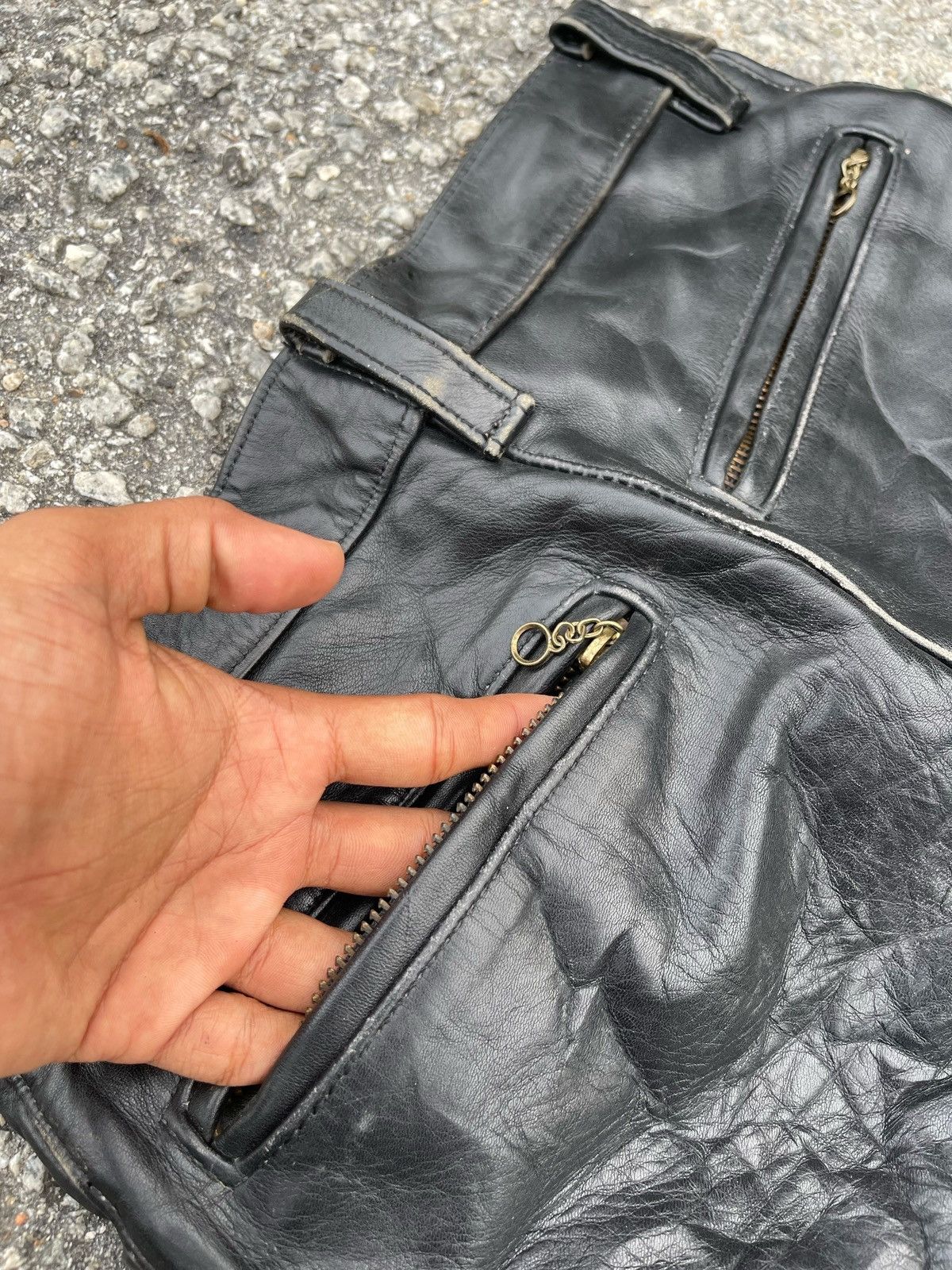 Vanson Leathers 🔥VINTAGE VANSON LEATHER USA BIKERS LEATHER PANTS Size US 28 / EU 44 - 9 Thumbnail