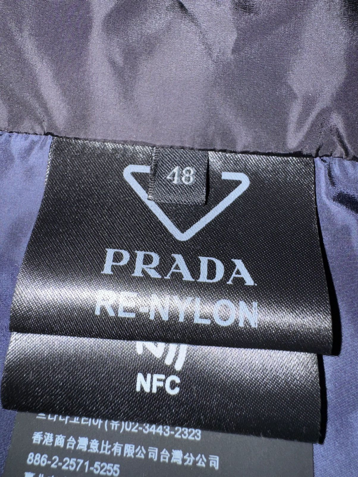 Prada Prada Nylon Hooded Vest Size US M / EU 48-50 / 2 - 7 Thumbnail