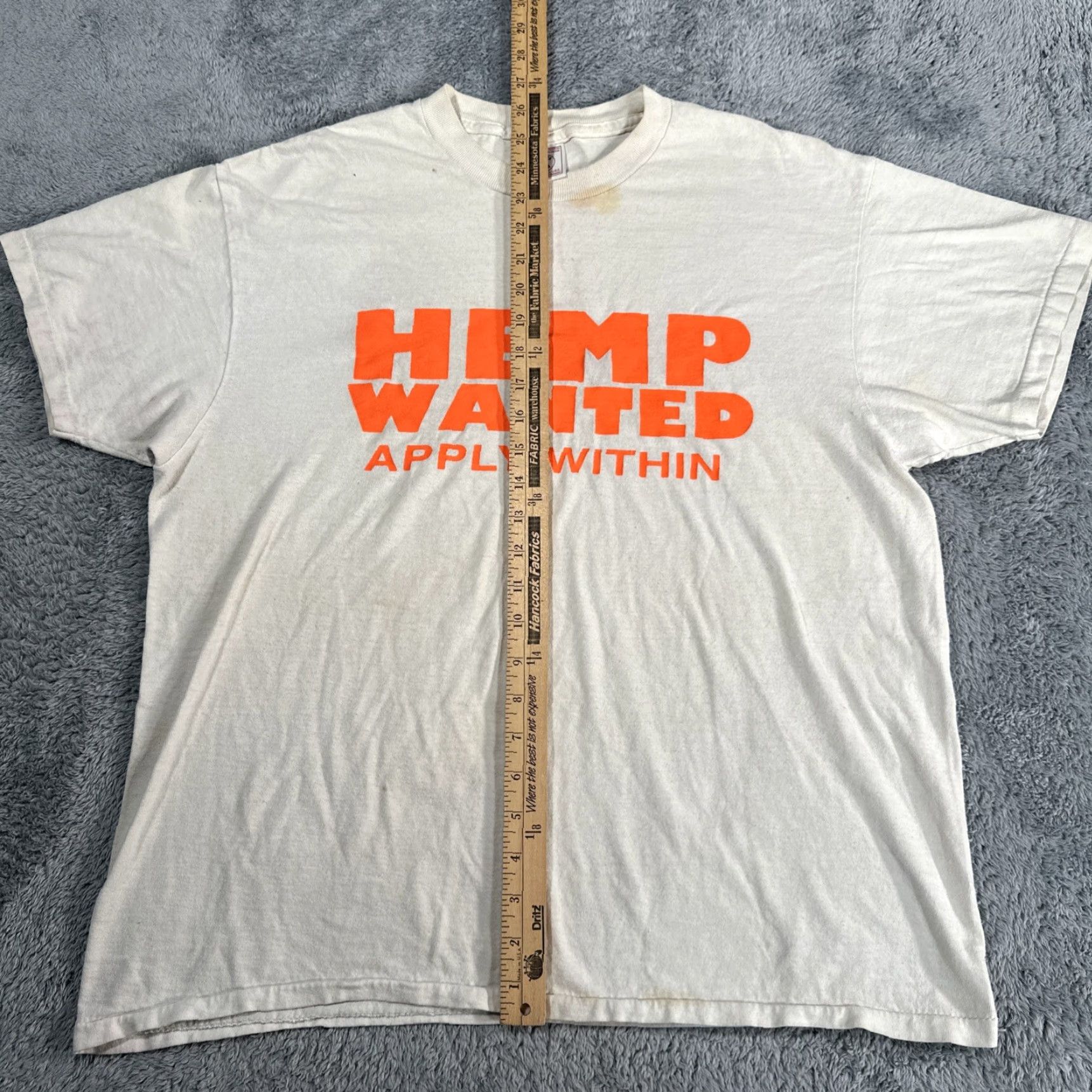 Vintage VINTAGE Cannabis Marijuana Hemp Wanted Neon Shirt 90s Ganja Weed Leaf Size L White Men T-Shirt Cotton Size US L / EU 52-54 / 3 - 4 Thumbnail