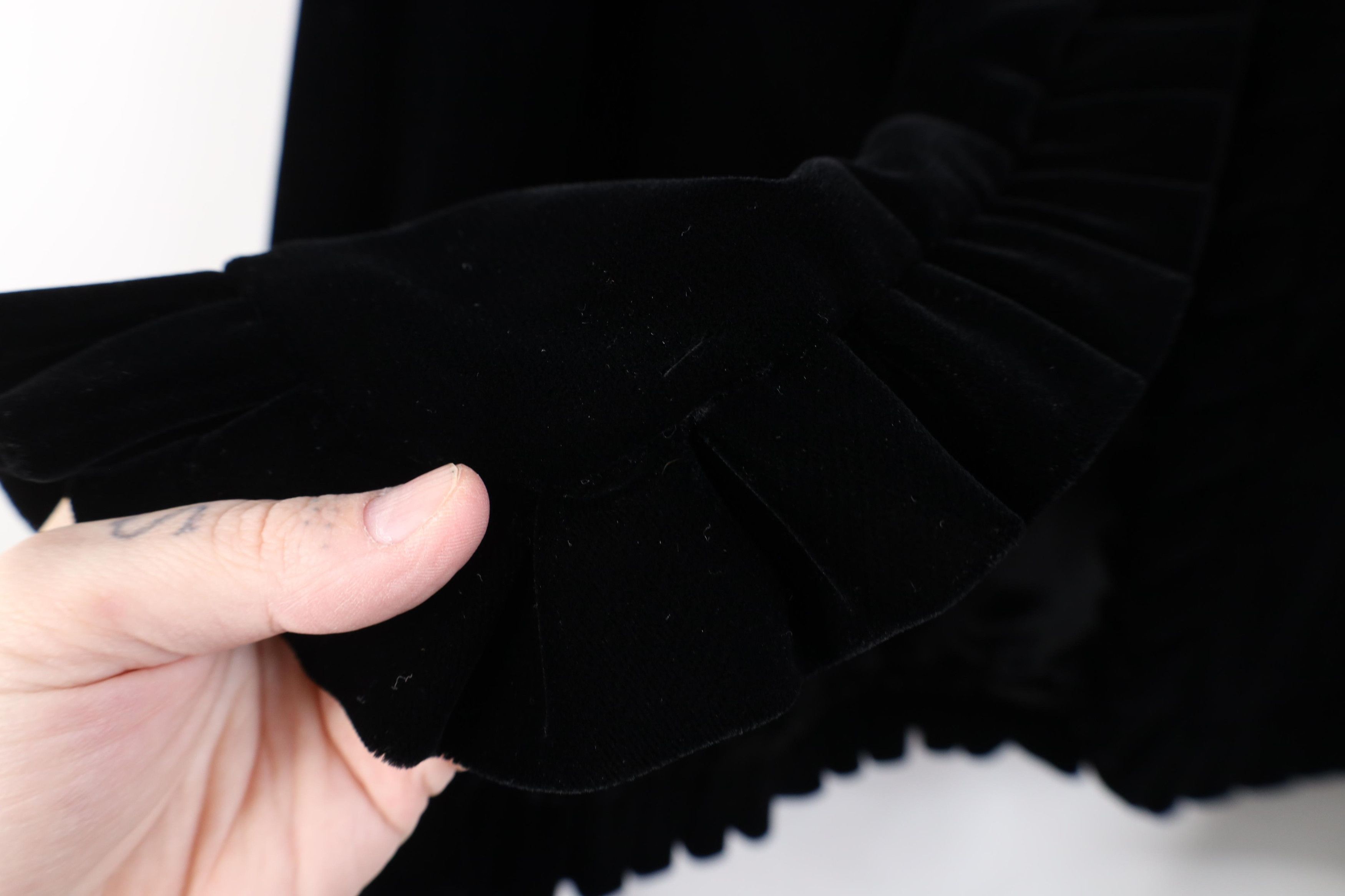 Vintage Vintage 60s 70s Streetwear Sleeve Ruffled Velvet Jacket USA Size S / US 4 / IT 40 - 5 Thumbnail