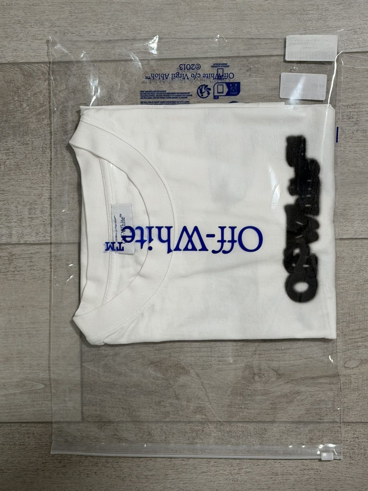 Off-White Off-White Spray Arrow T-shirt (M) Size US M / EU 48-50 / 2 - 12 Thumbnail