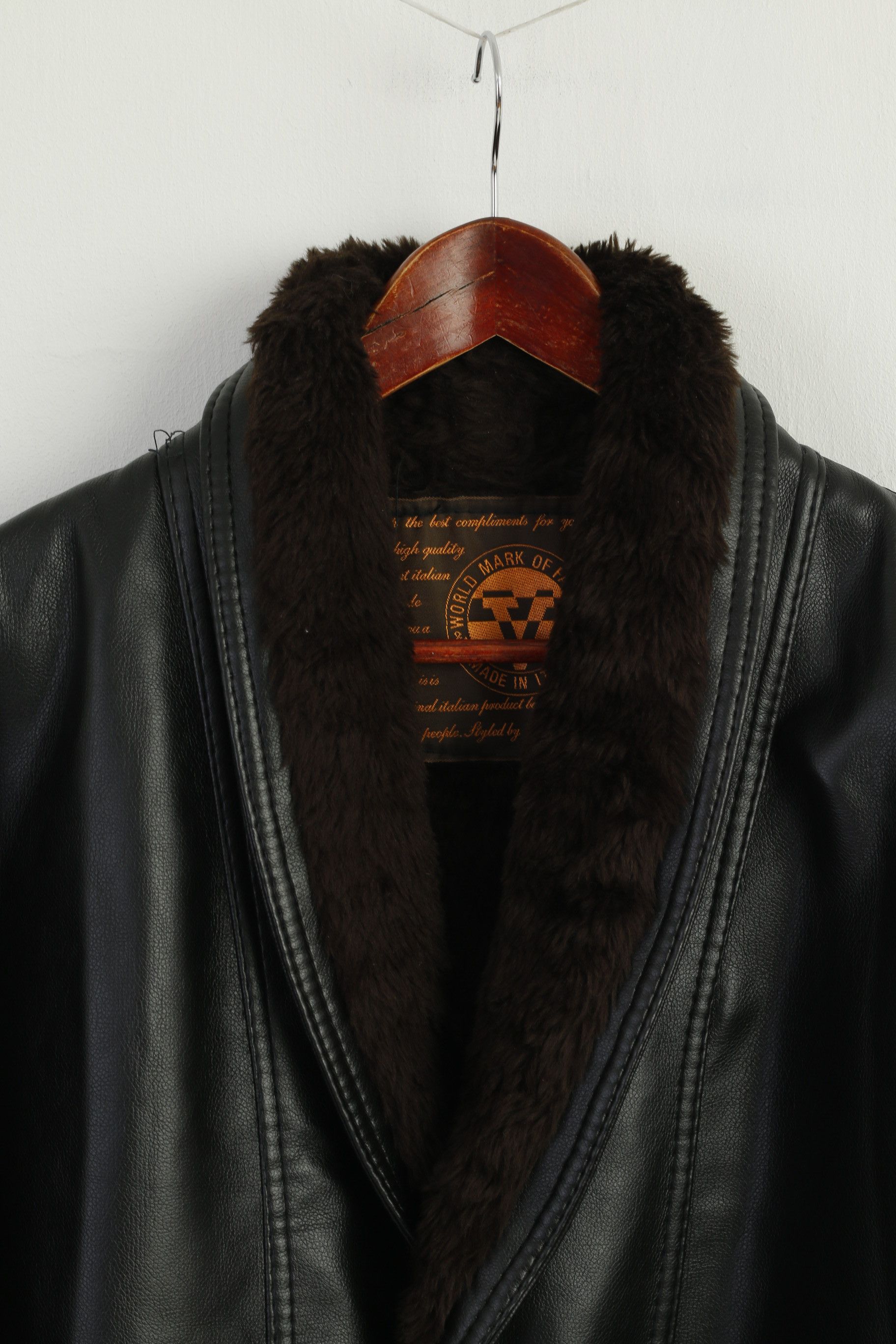 Vintage New Gruppo V Men L Jacket Black Faux Leather 8856 Size US L / EU 52-54 / 3 - 2 Thumbnail