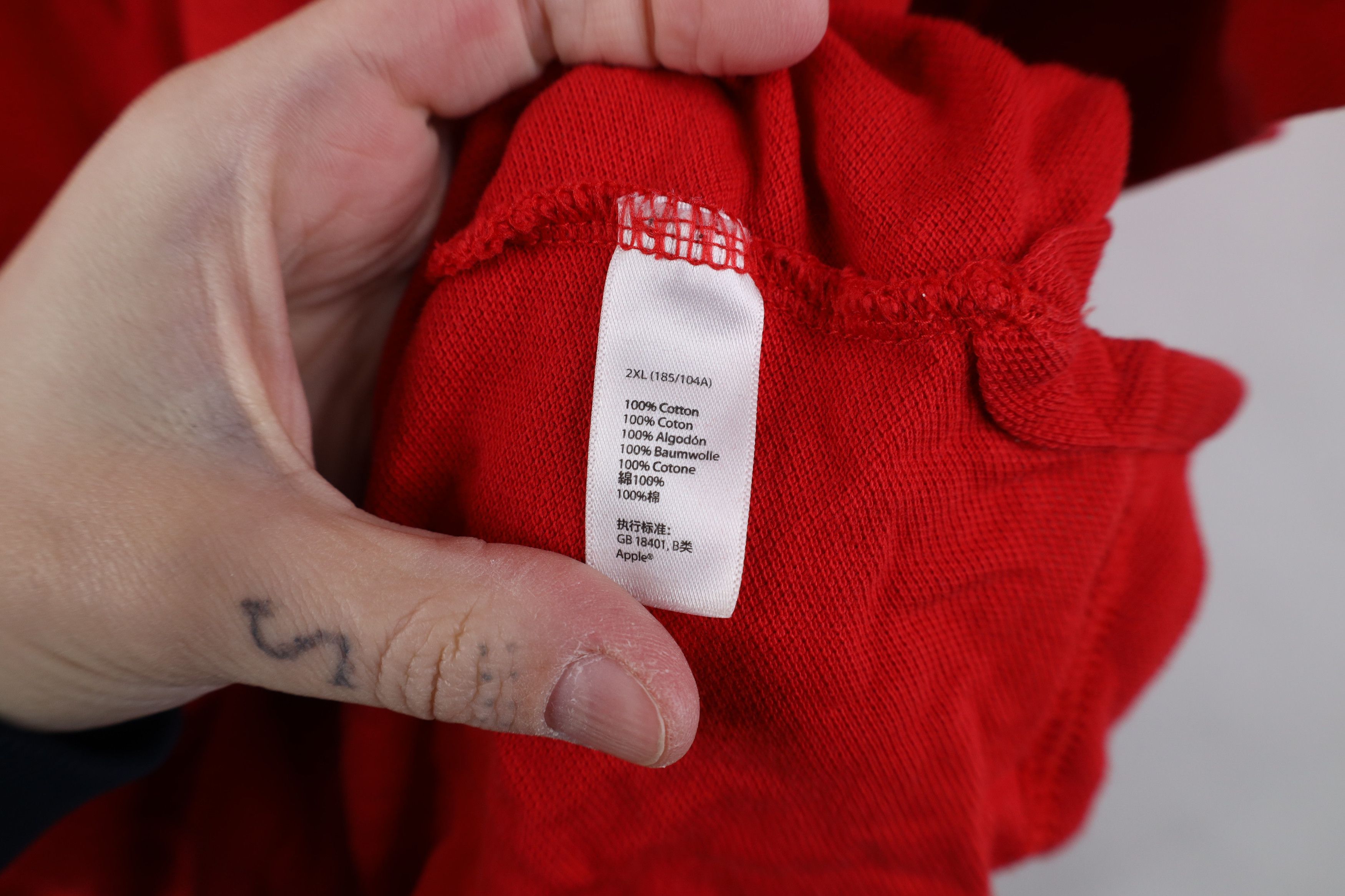 Apple Vintage Apple Company Employee Issued Apple Logo T-Shirt Size US XXL / EU 58 / 5 - 8 Thumbnail