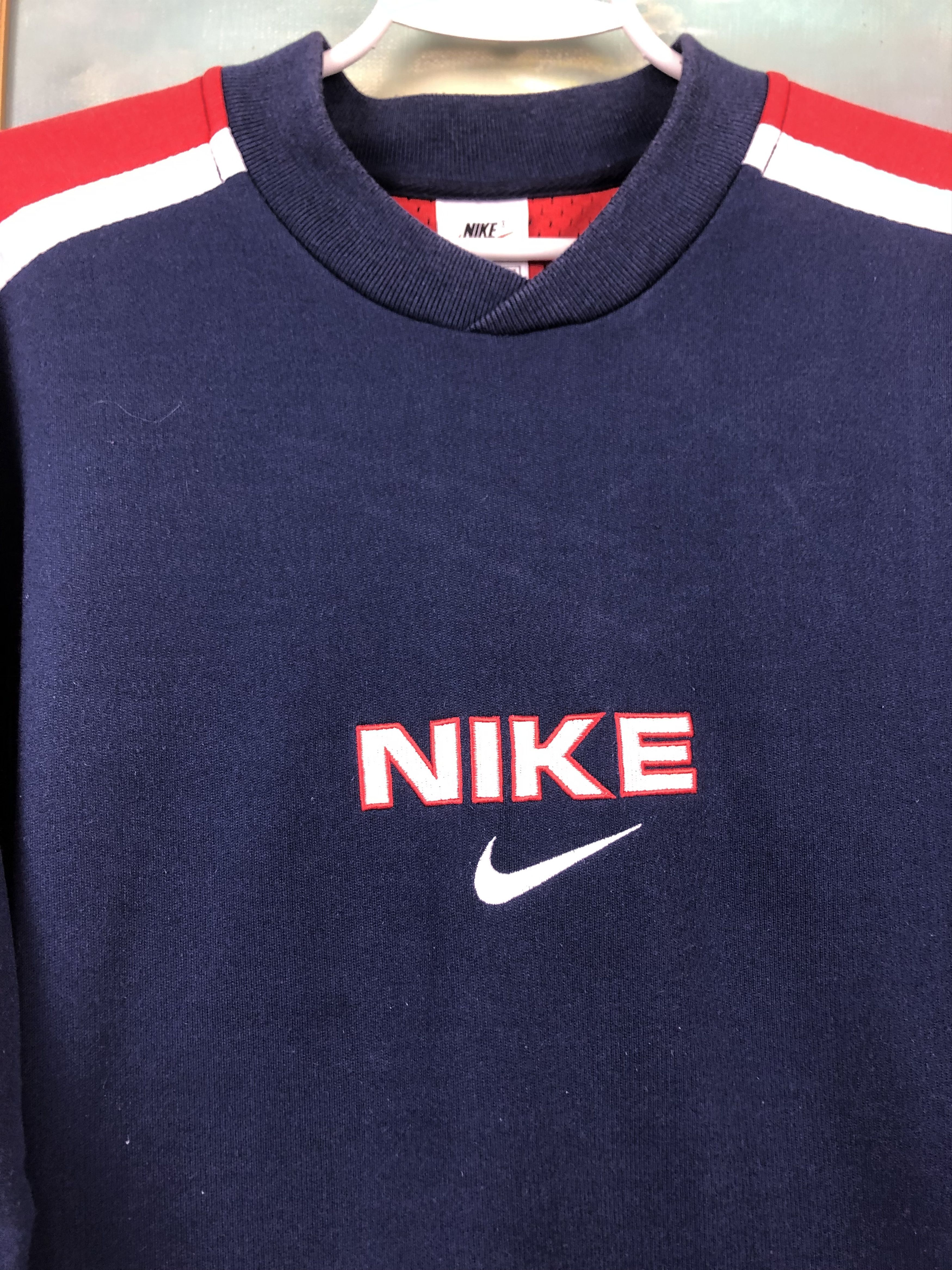 Nike Vintage Nike Swoosh Logo Sweatshirt Rare Hype Size US M / EU 48-50 / 2 - 6 Thumbnail