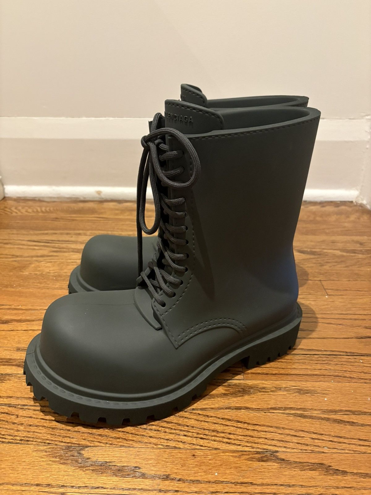 靴 BALENCIAGA steroid boots Balenciaga Steroid Boot in Black | Men's Designer Boots
