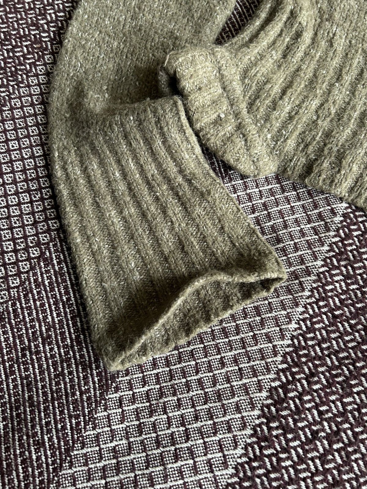 Armani × Japanese Brand Archive Armani Jeans Sweater Avantgarde Japanese Style SZ 44 Size M / US 6-8 / IT 42-44 - 5 Thumbnail