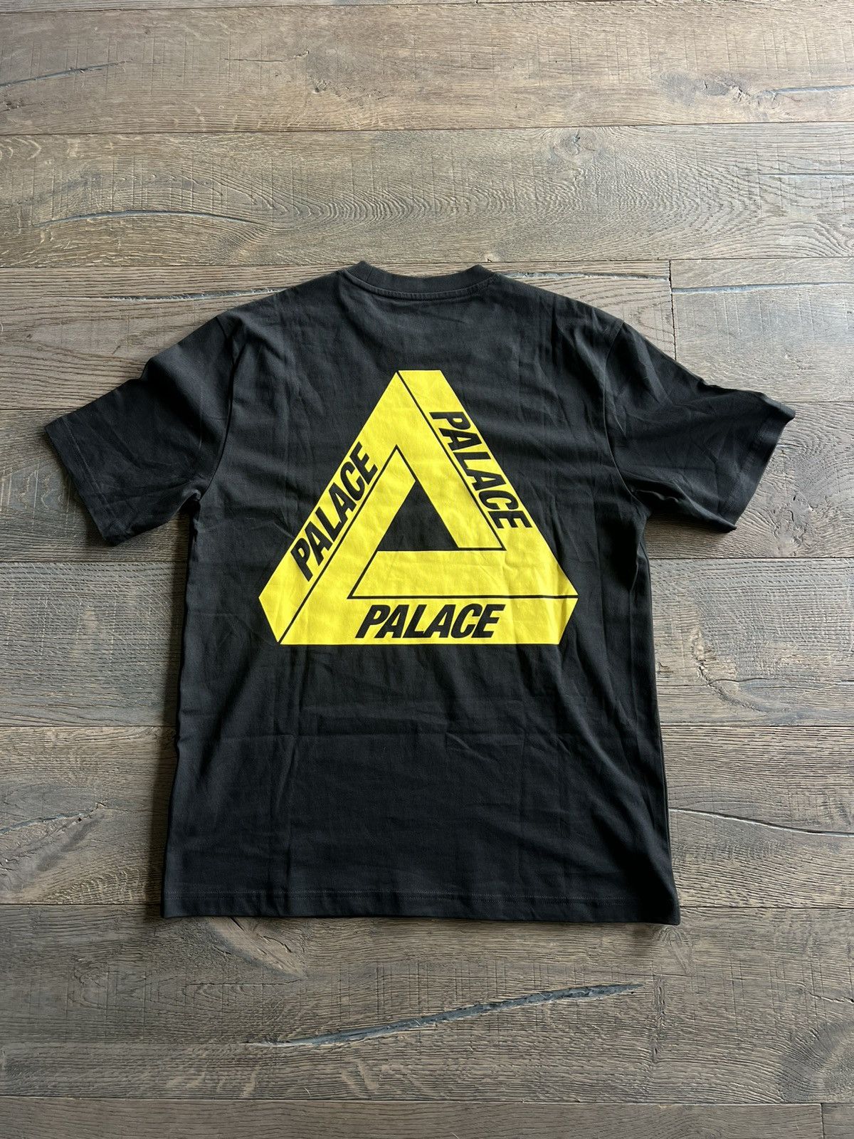 Palace Palace Tri-To-help Size US L / EU 52-54 / 3 - 3 Thumbnail