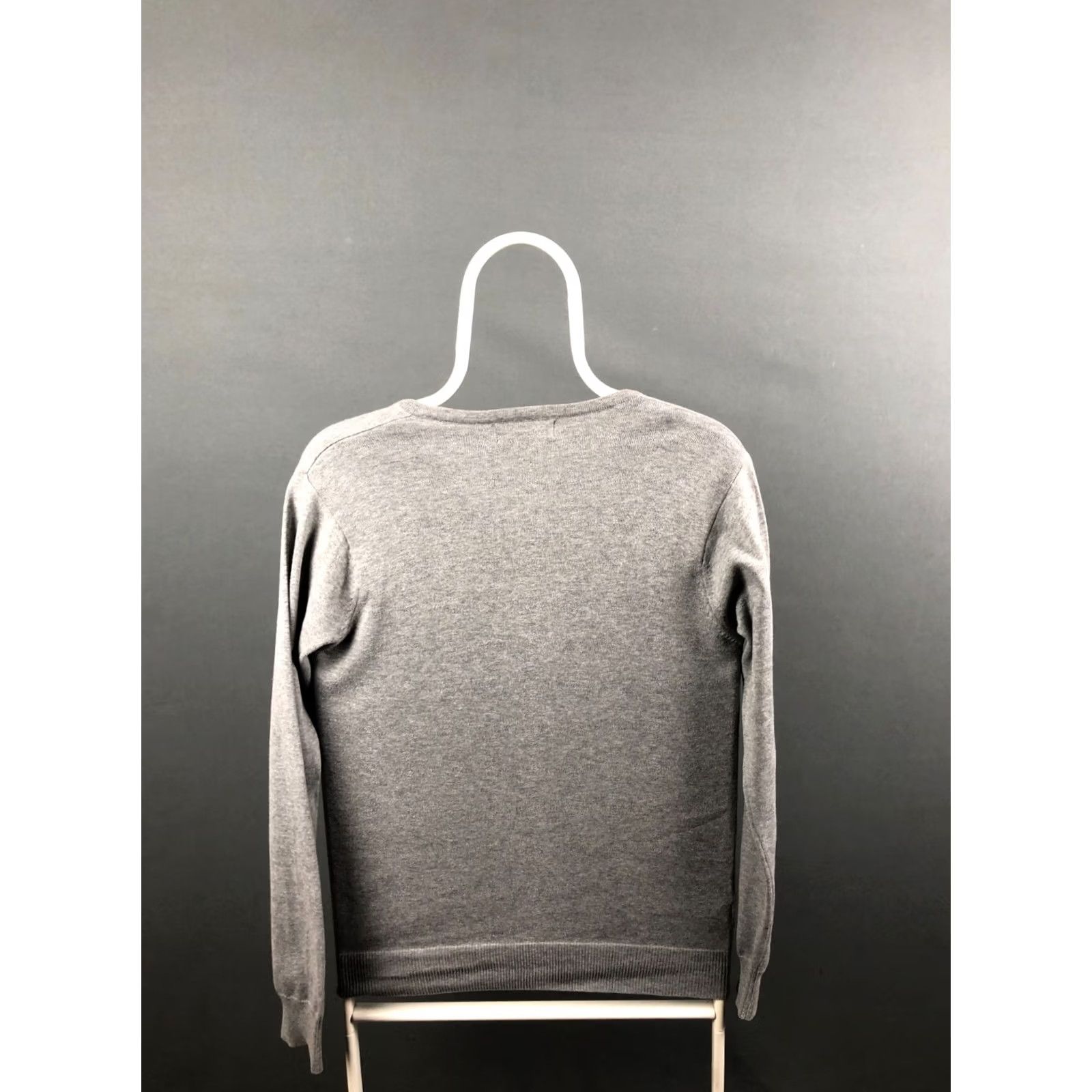 Fred Perry Fred Perry Mens Jumper XS Gray Cotton Pullover Knit V-Neck Logo Embroidered Shirt (Sweater) Size US XS / EU 42 / 0 - 2 Thumbnail