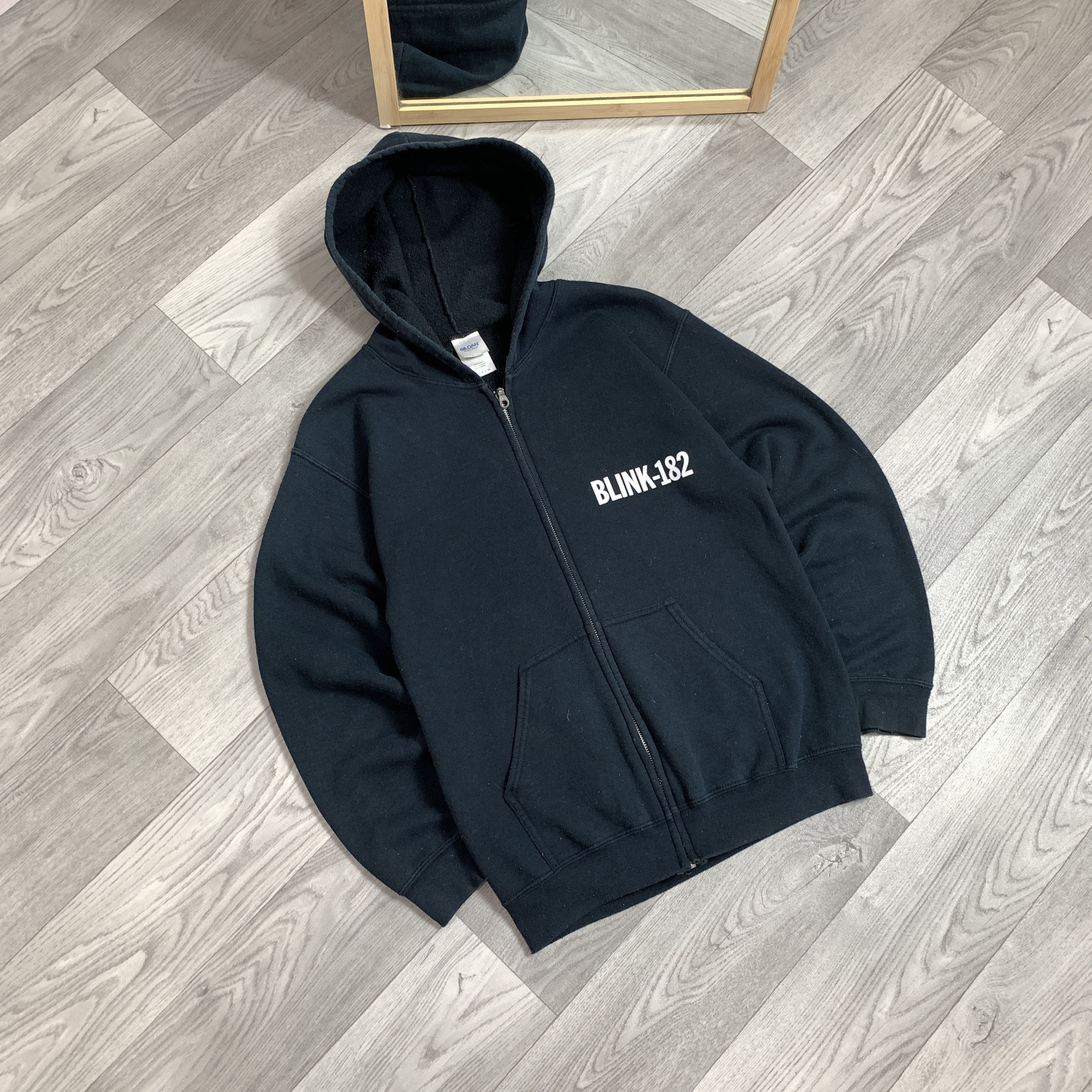 Vintage Vintage Blink-182 Black Graphic Zip Rock Band Hoodie Sweat Size US S / EU 44-46 / 1 - 4 Thumbnail