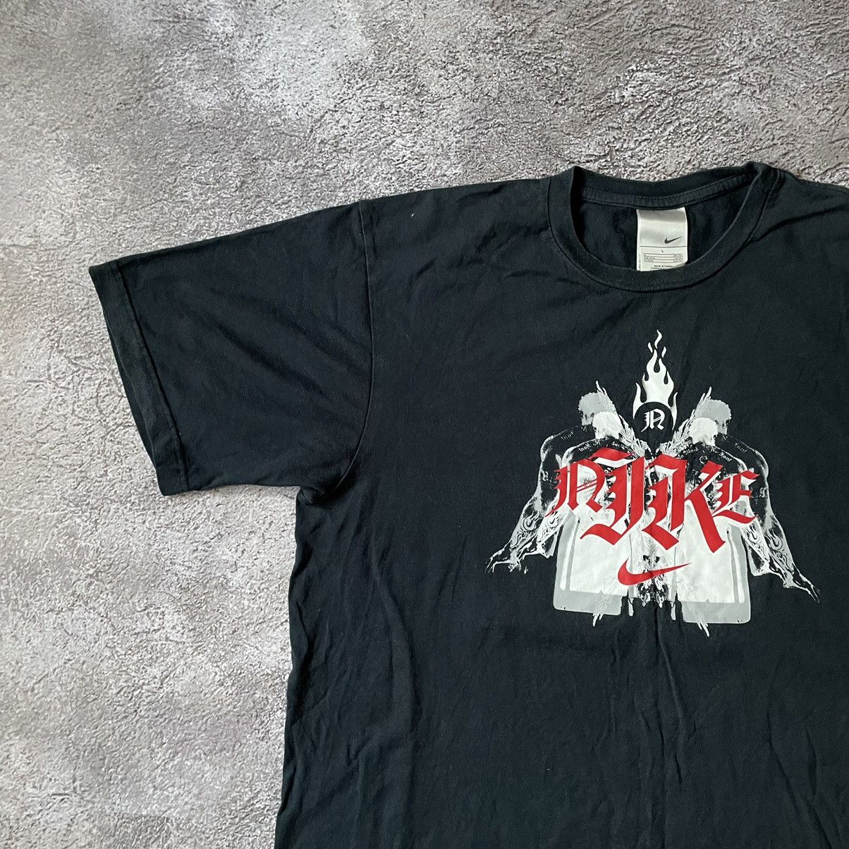 Vintage Vintage 90s Graphic Tee Sun Faded Streetwear Skate Black L Size US L / EU 52-54 / 3 - 3 Thumbnail