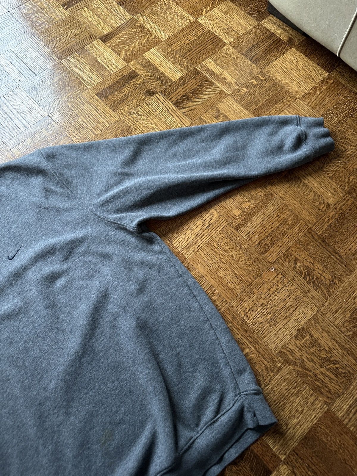 Nike Vintage Y2K Nike Embroidered Swoosh Crewneck Sweatshirt Size US XXL / EU 58 / 5 - 5 Thumbnail