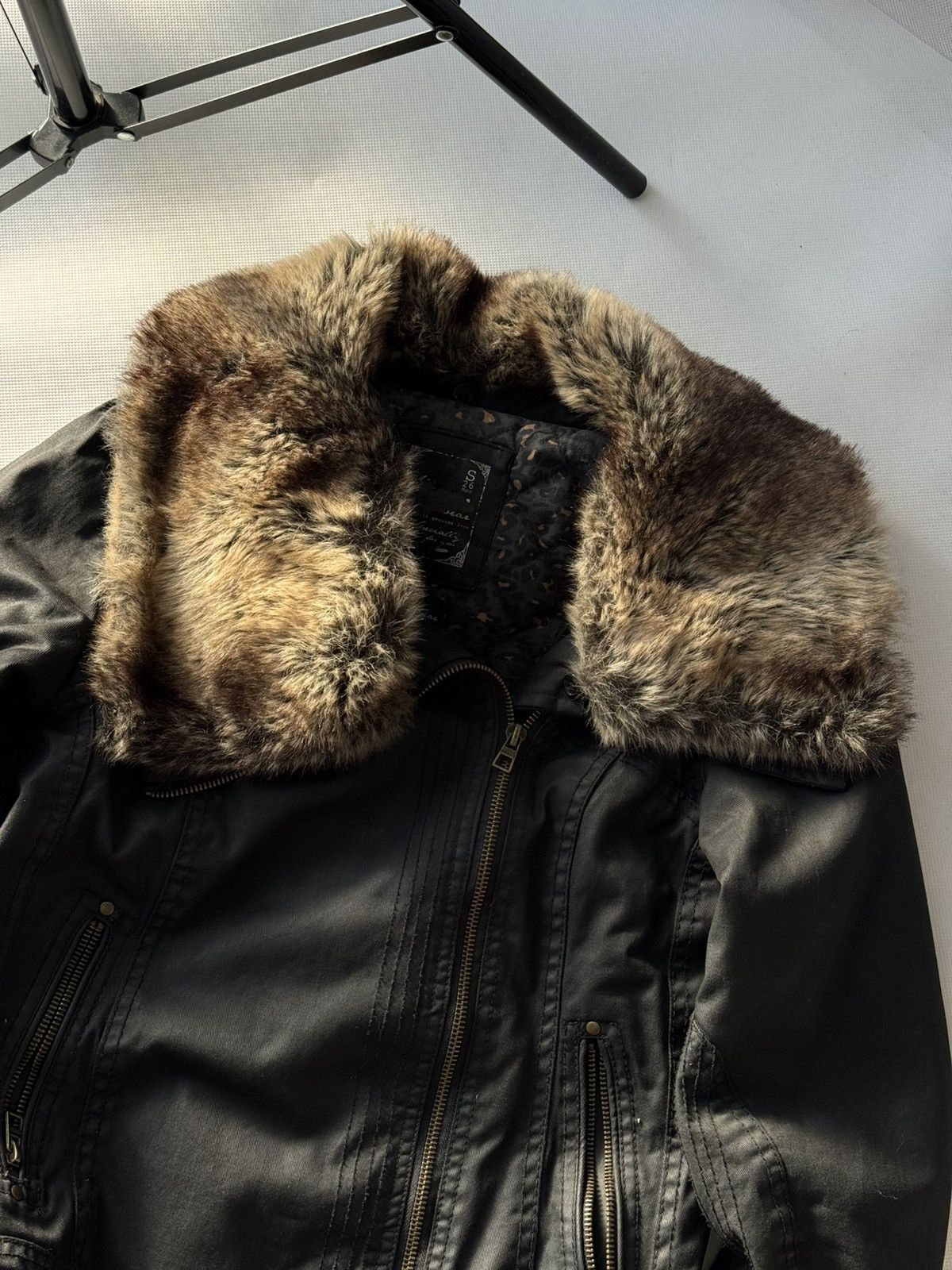 Japanese Brand Vintage Y2K Motorcycle Fur Collar Avantgarde Jacket Size US M / EU 48-50 / 2 - 8 Thumbnail