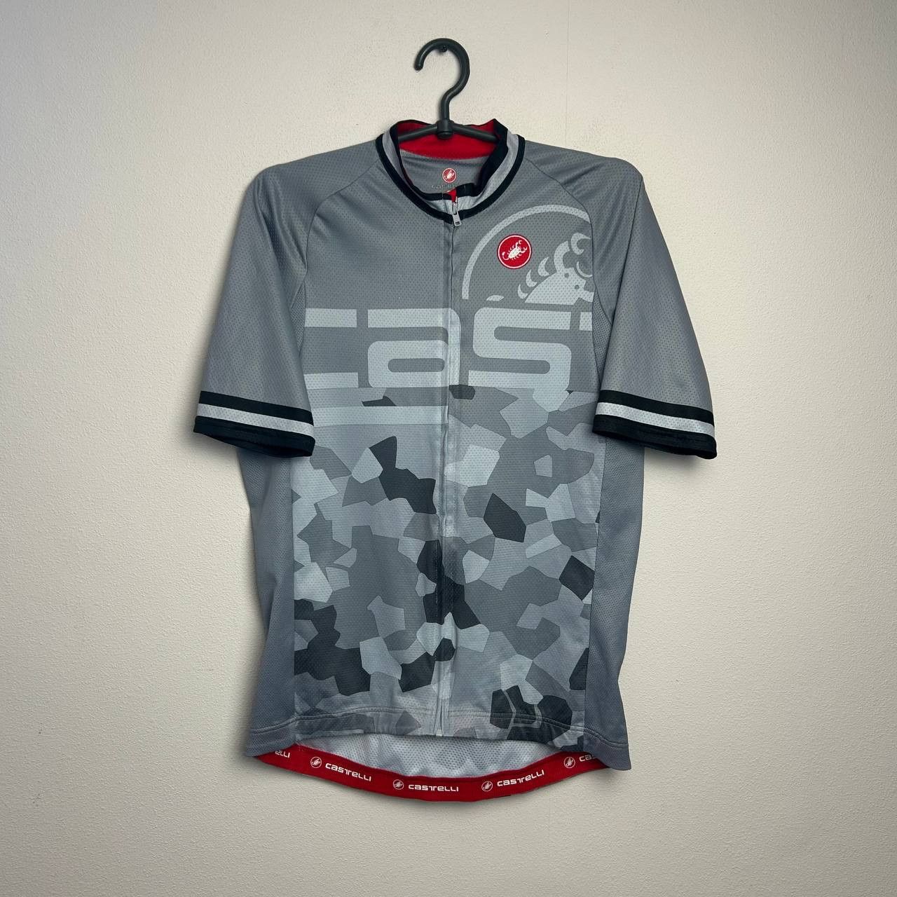 Other Mens Castelli overprinted cycling sportswear jersey tee Size US L / EU 52-54 / 3 - 1 Thumbnail