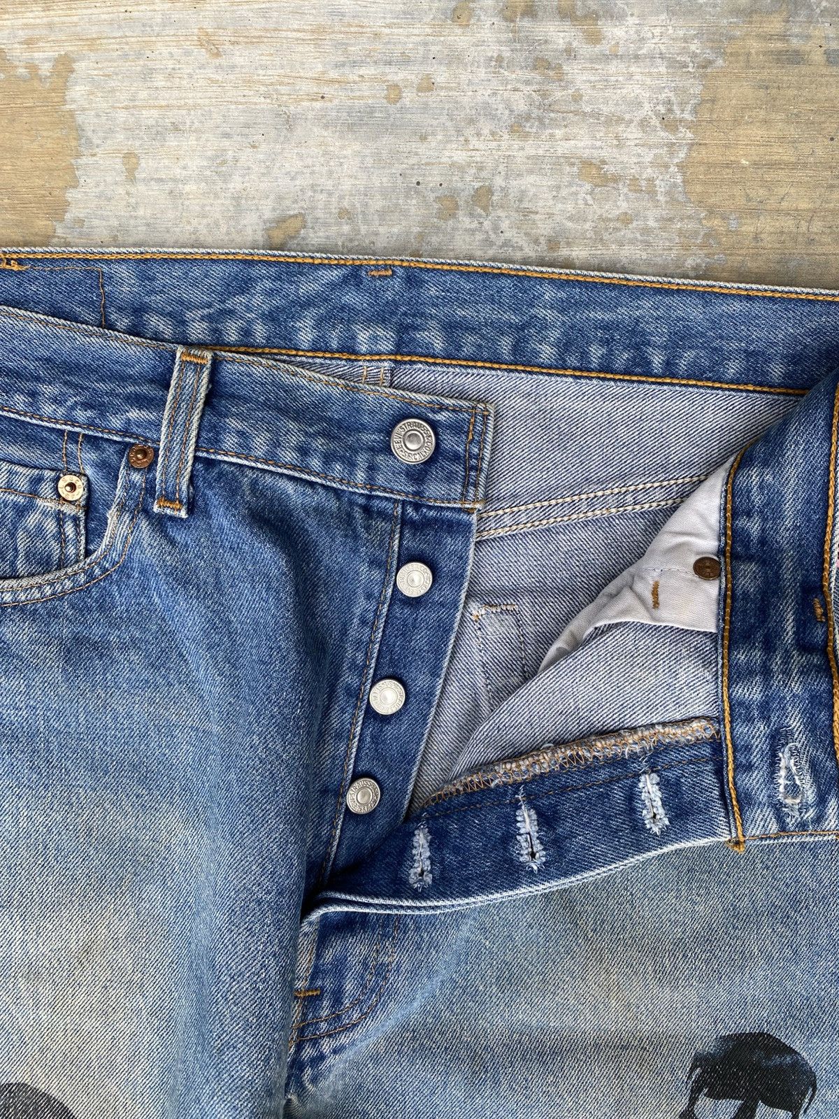 Levi's Vintage 90’s Levi's 501 X Lovers Rock Distressed Denim Size US 34 / EU 50 - 5 Thumbnail