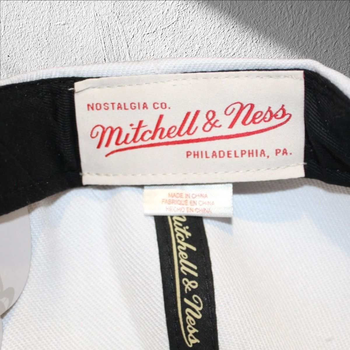 Mitchell & Ness Los Angeles Lakers Sharktooth Retro Snapback Hat M&N Size ONE SIZE - 4 Thumbnail