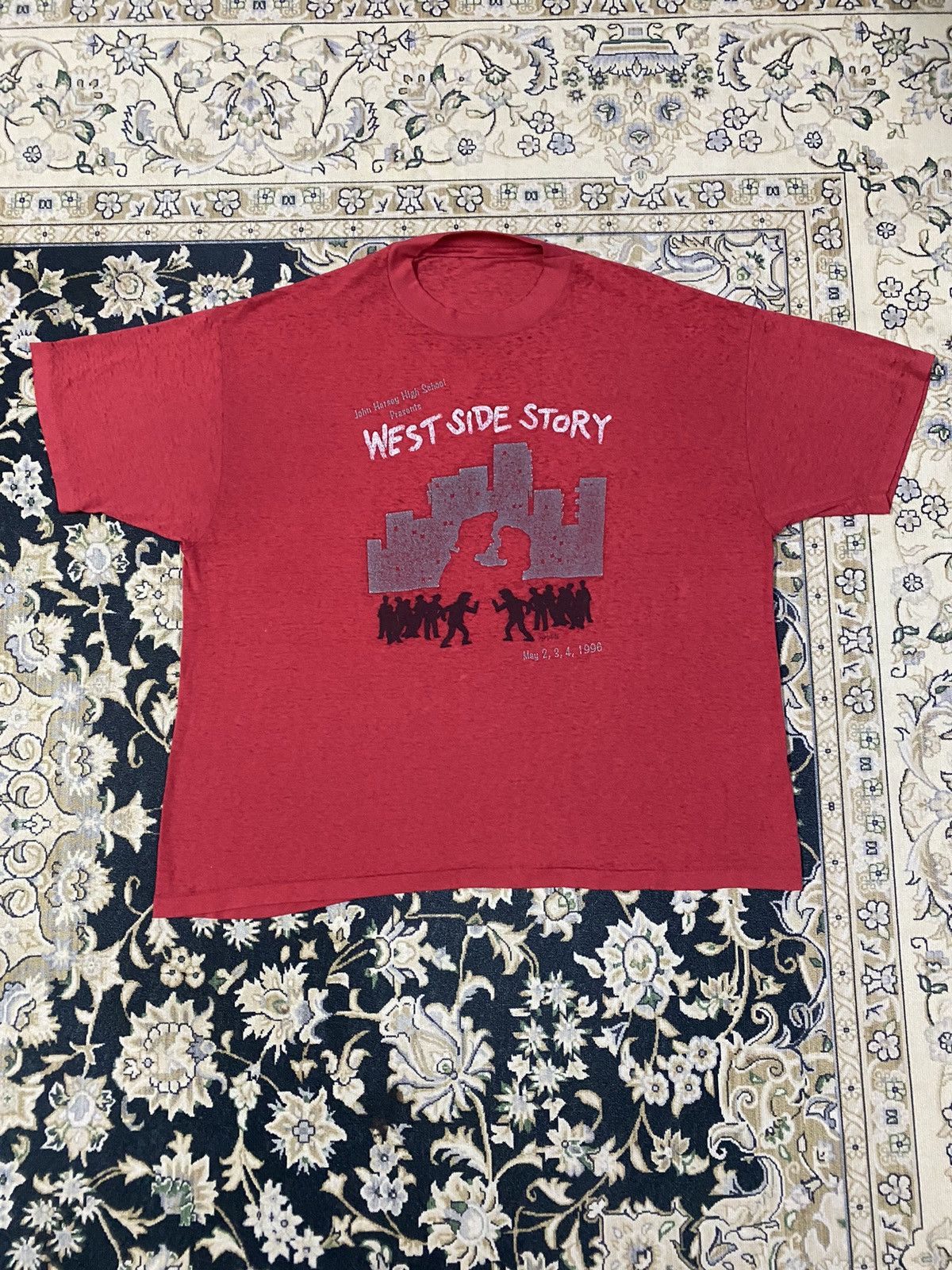 Other Vintage West Side Story Size US XXL / EU 58 / 5 - 1 Thumbnail