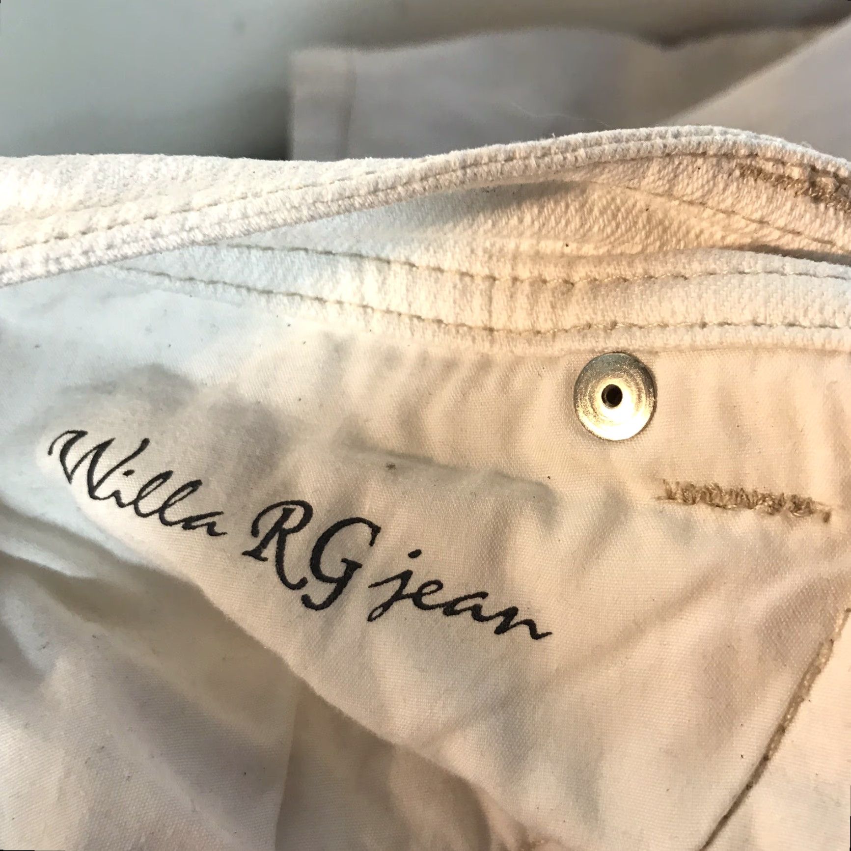 Vintage Chico's Platinum Willa RG Whitewash Straight Jeans Womens Size 12 Regular 5-Pocket Comfort Denim Size 34" / US 12 / IT 48 - 5 Thumbnail