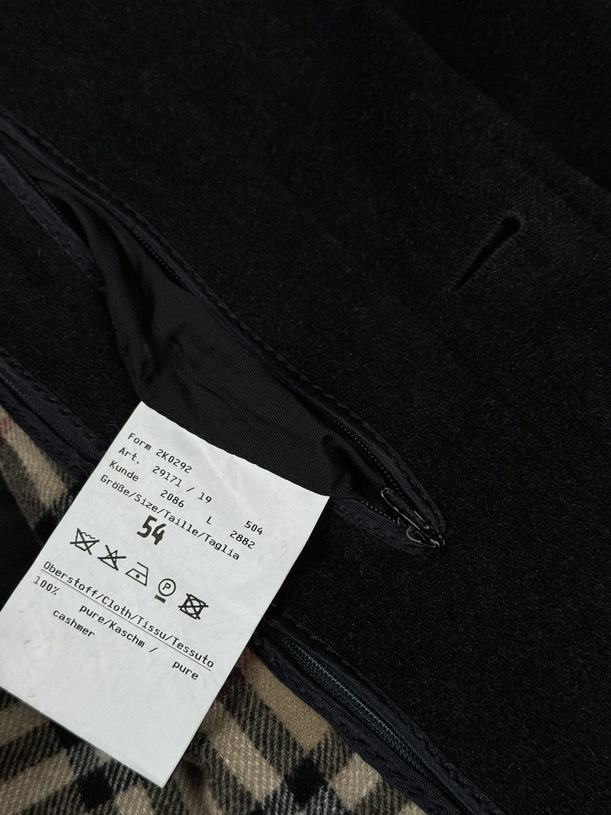 Burberry Cashmere coat Burberry Nova Check original luxury item Size US L / EU 52-54 / 3 - 5 Thumbnail