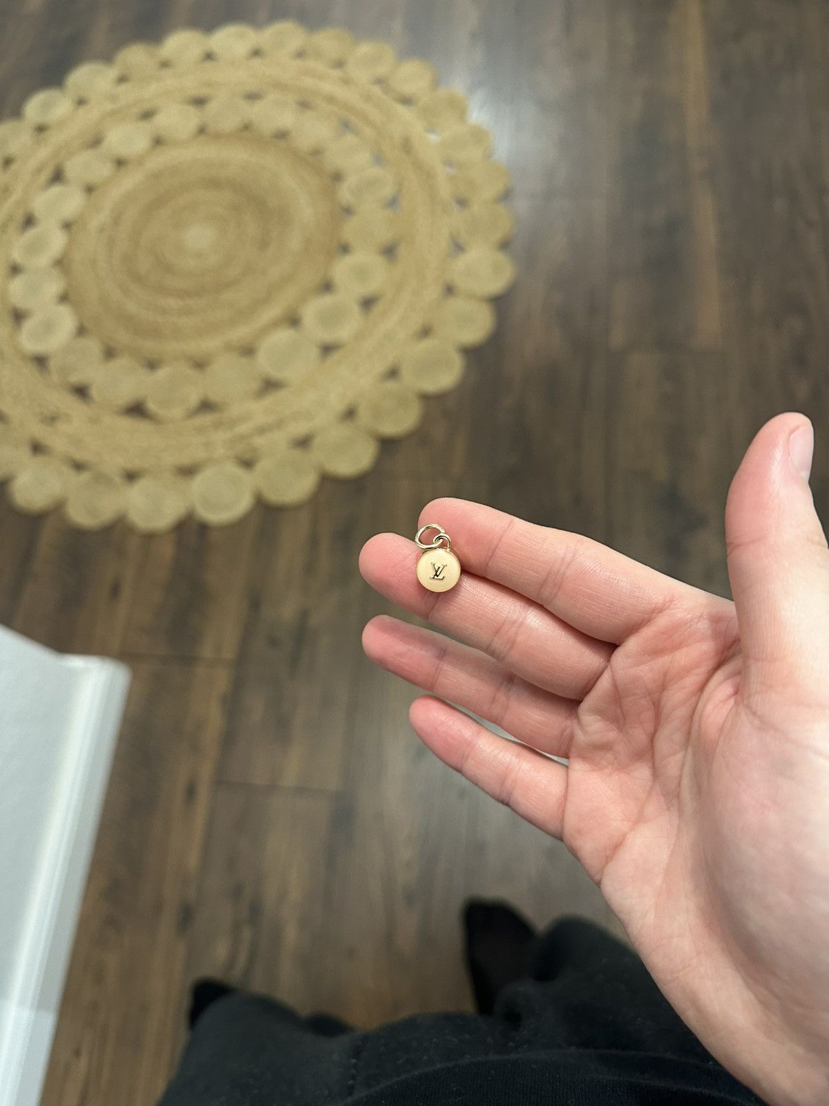 louis vuitton button charm necklace