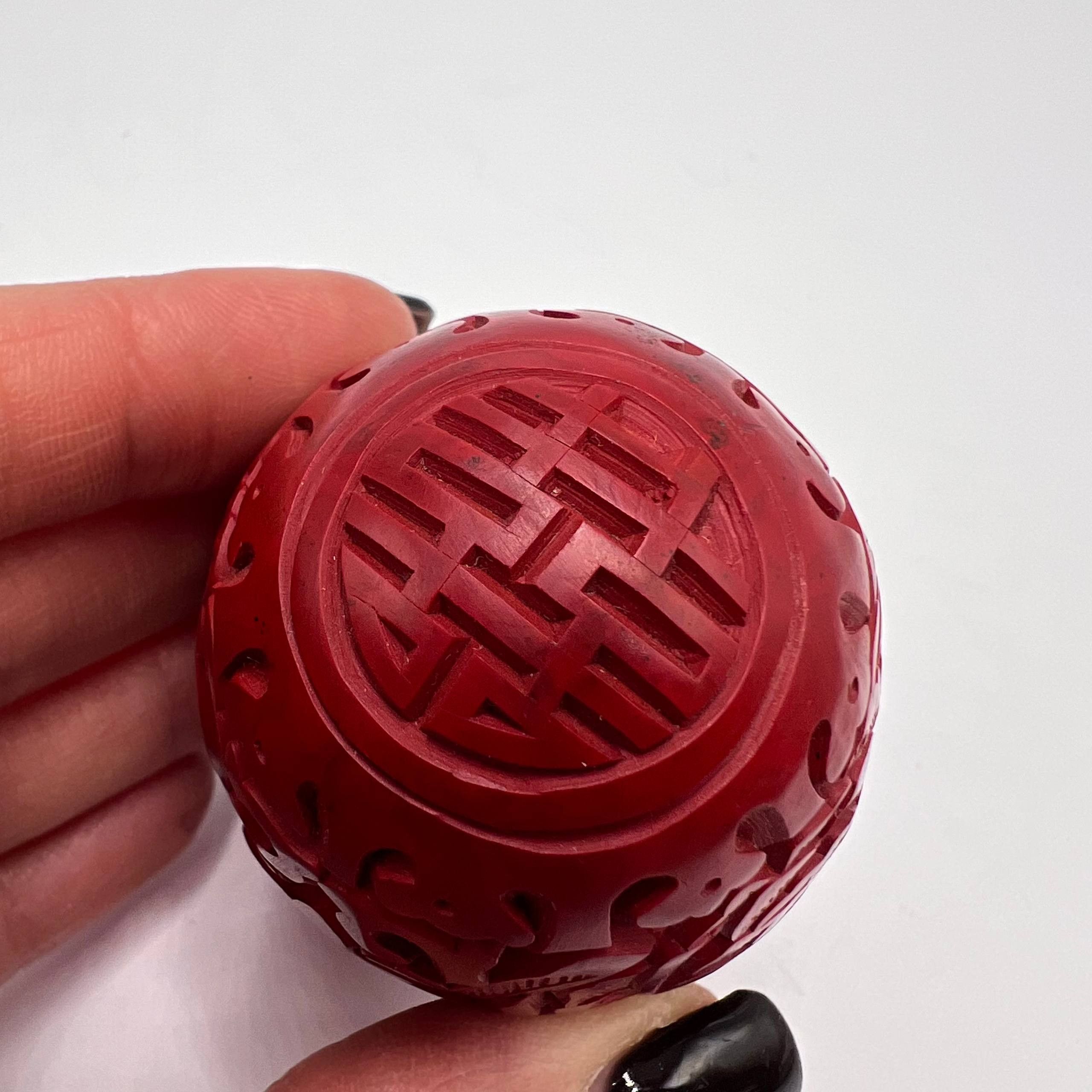 Vintage Vintage Chinese Red Carved Wooden Egg Cinnabar Style Floral Size ONE SIZE - 2 Thumbnail