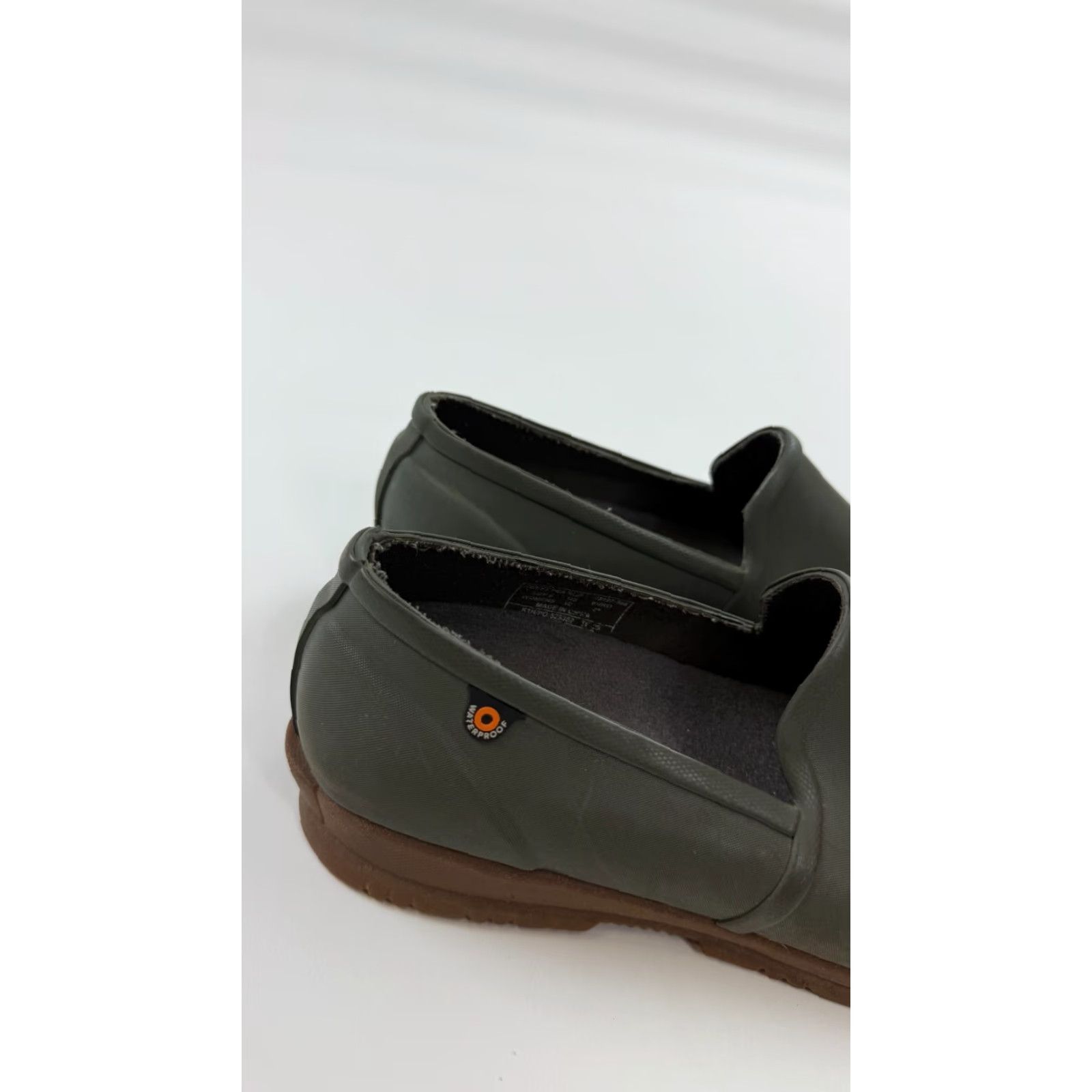 Vintage VINTAGE Bogs Women's Slip-On Boot Size 10 Gray Waterproof Rubber Casual Fall Winter Size US 10 / IT 40 - 3 Thumbnail