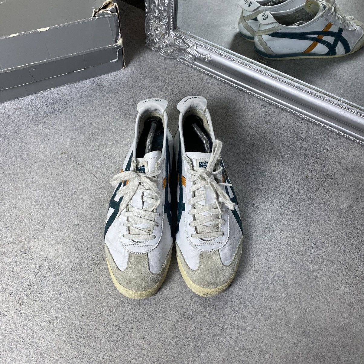 Asics Vintage Asics Onitsuka Tiger Mexico 66 Kill Bill Sneakers Size US 10 / EU 43 - 4 Thumbnail
