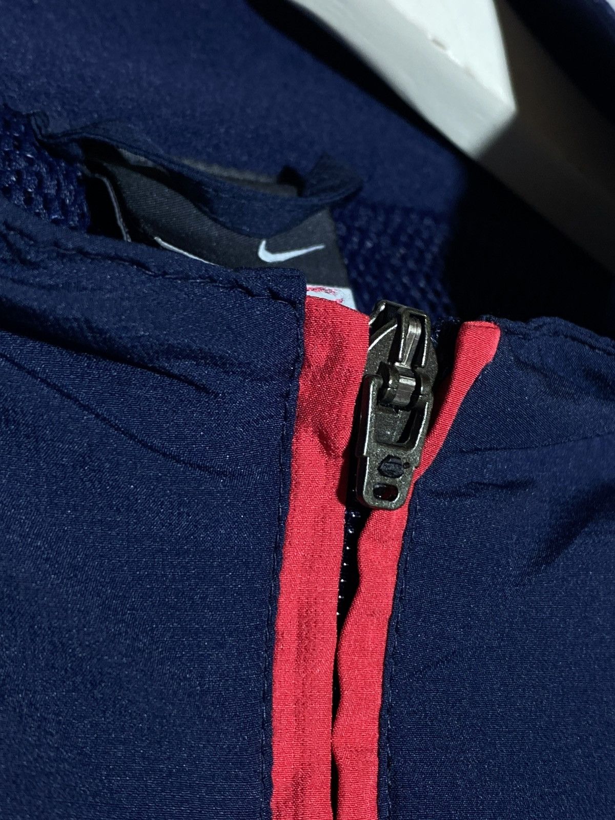 Nike 🔥 00s NIKE ARSENAL DRILL FLY EMIRATES JACKET SOCCER VIBES Size US S / EU 44-46 / 1 - 9 Thumbnail