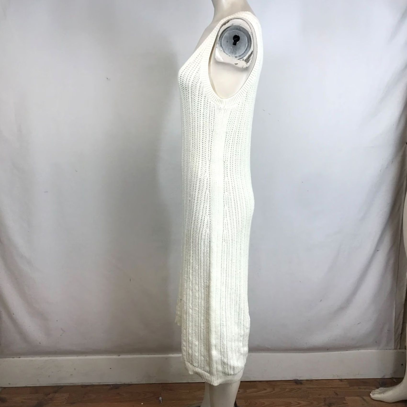 Banana Republic BANANA REPUBLIC WOMEN S CREAM RIBBED SLEEVELESS ROUND NECK SWEATER DRESS Size S / US 4 / IT 40 - 6 Thumbnail