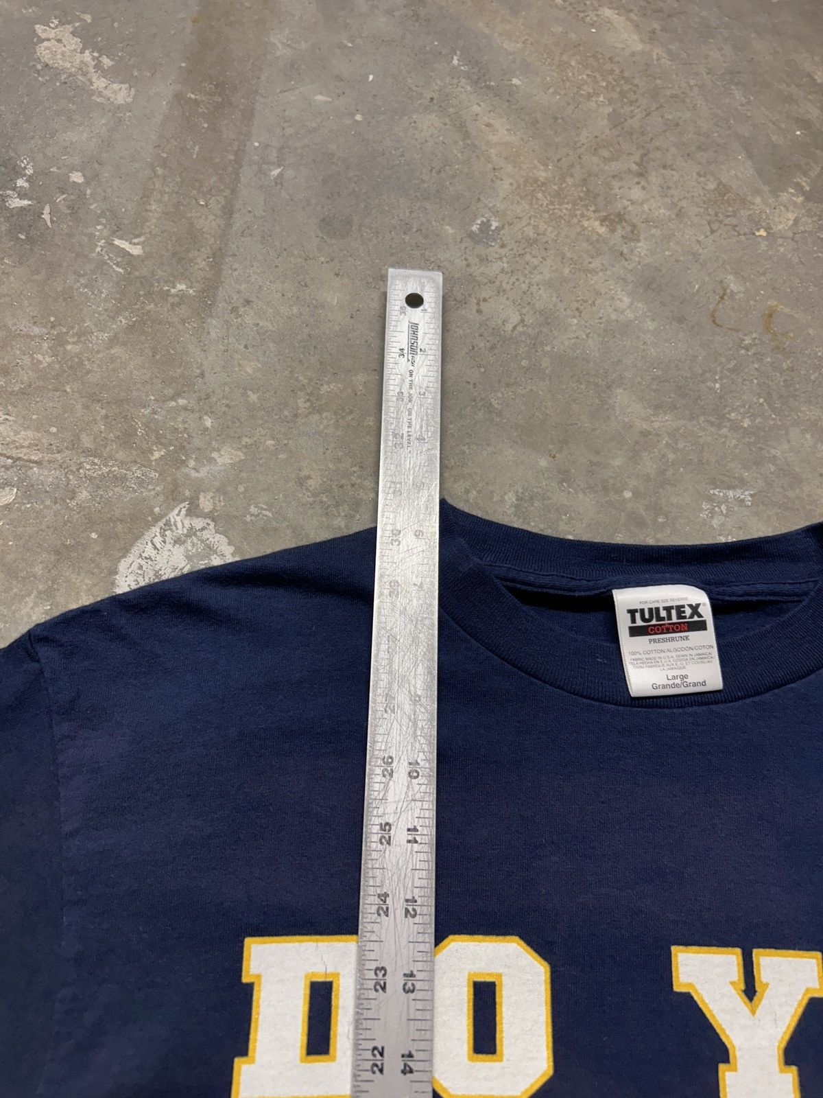 Vintage Vintage 00’s Do You Believe In Miracles Hockey Movie Tee Size US L / EU 52-54 / 3 - 4 Thumbnail