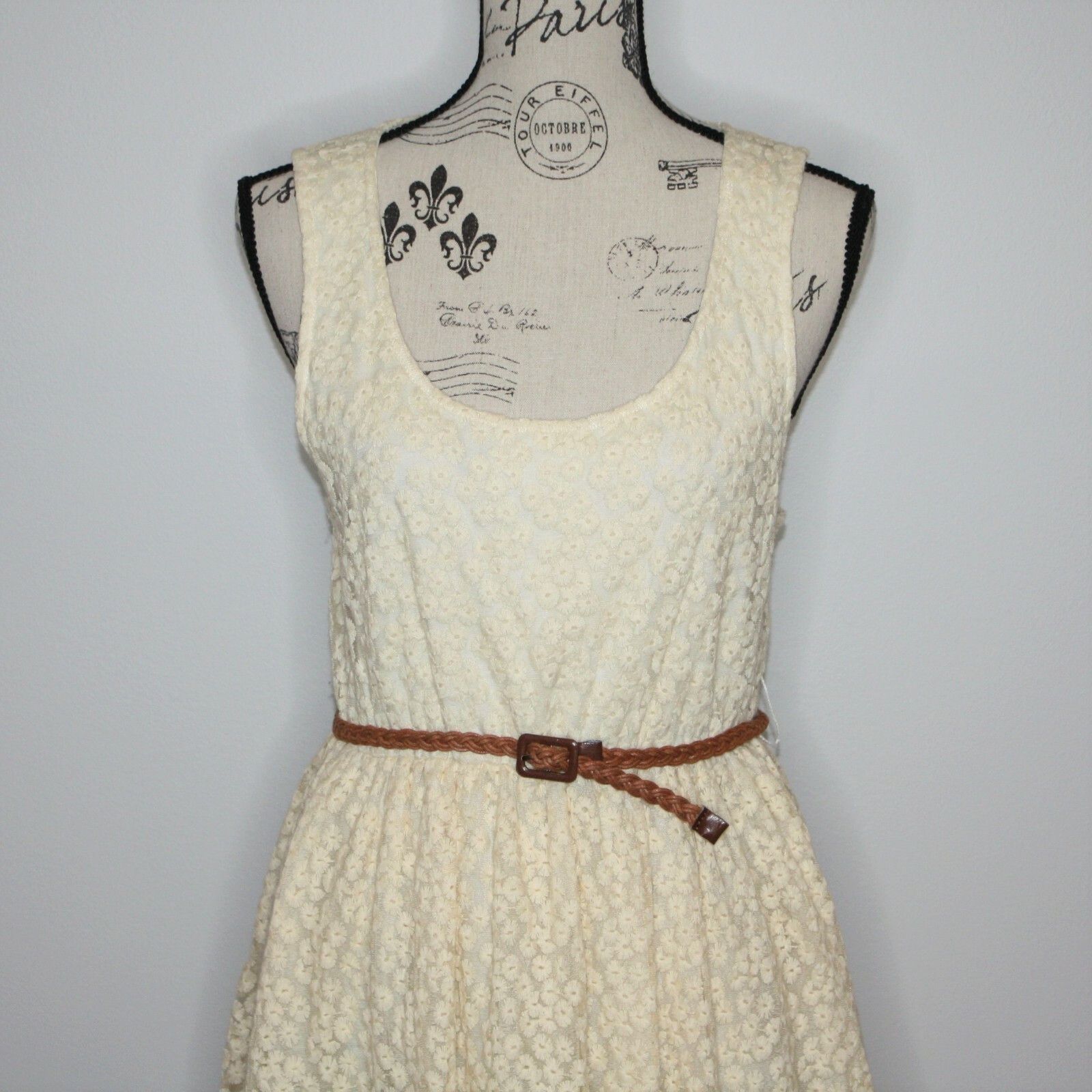 Other Others Follow Lost Moxie Cream Lace Dress size Large NWT $76 Size L / US 10 / IT 46 - 15 Thumbnail