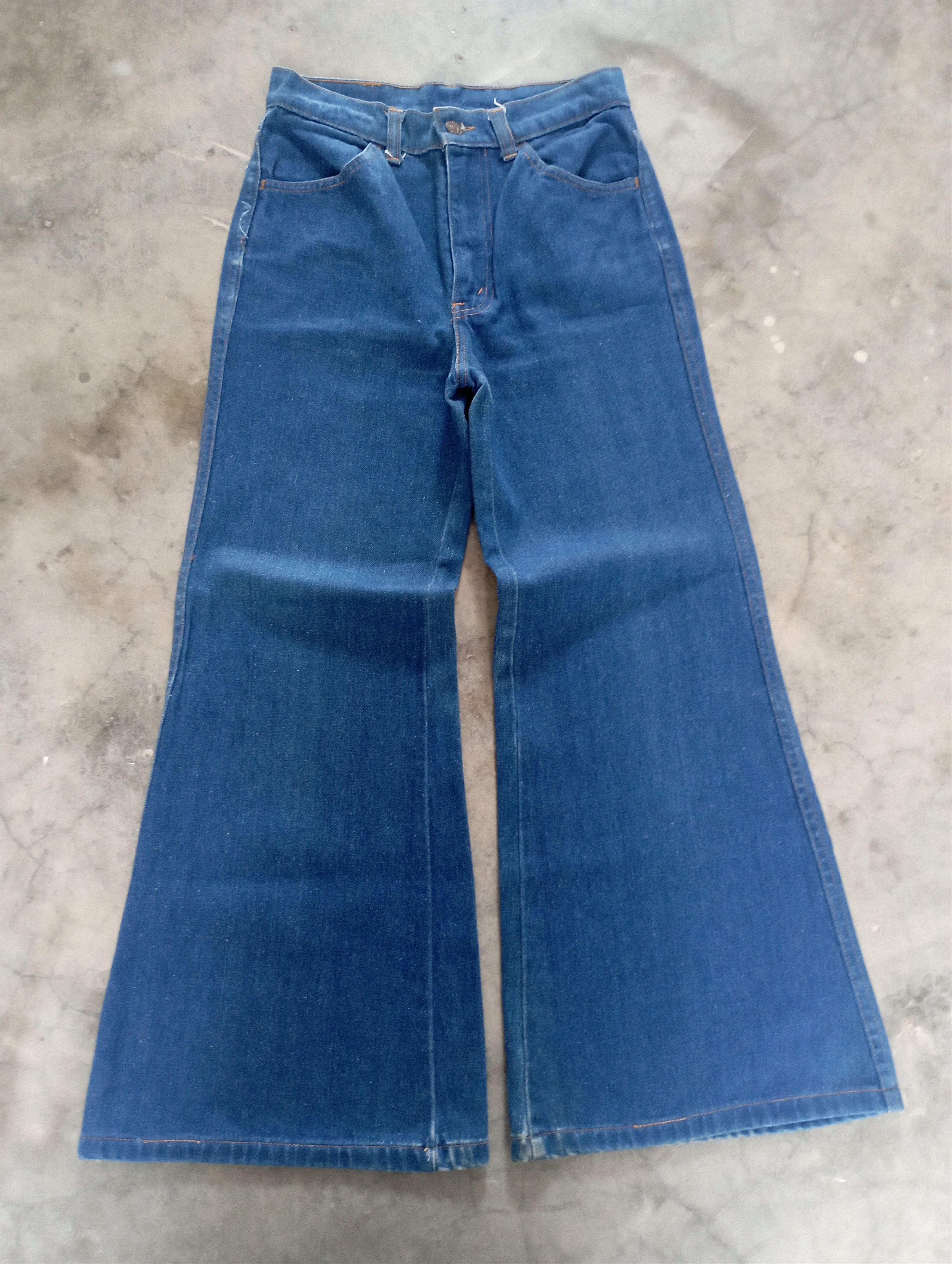 Levi's Vintage Levi's 601 Super Flare Bellbottom Bootcut Jeans Size US 27 - 2 Thumbnail
