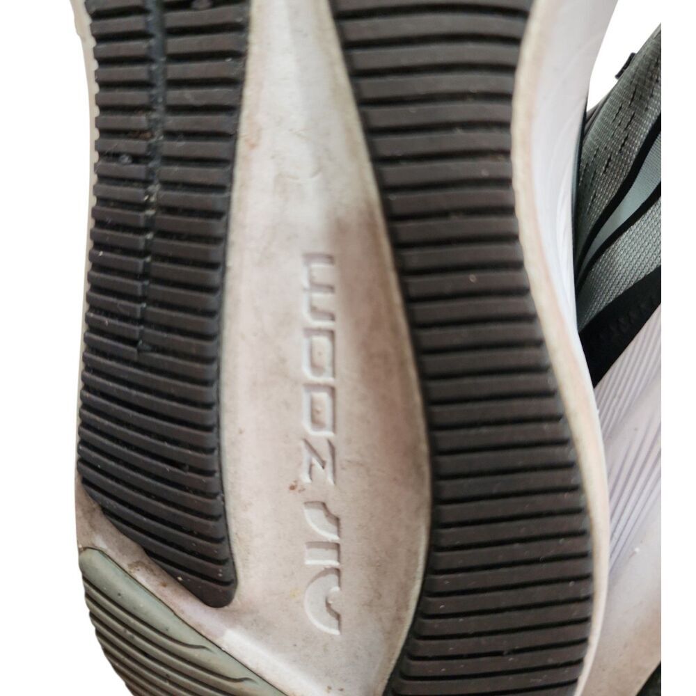 Nike Nike Air Zoom Winflo 7 Men's Size 8.5 Running Shoes Gray Size US 8.5 / EU 41-42 - 11 Thumbnail